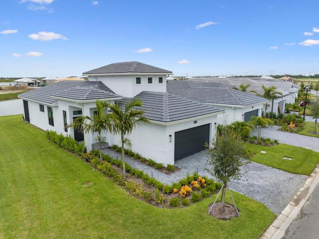 12442 SW Lunata Way, Port St. Lucie, FL 34987 — photo 3 of 44