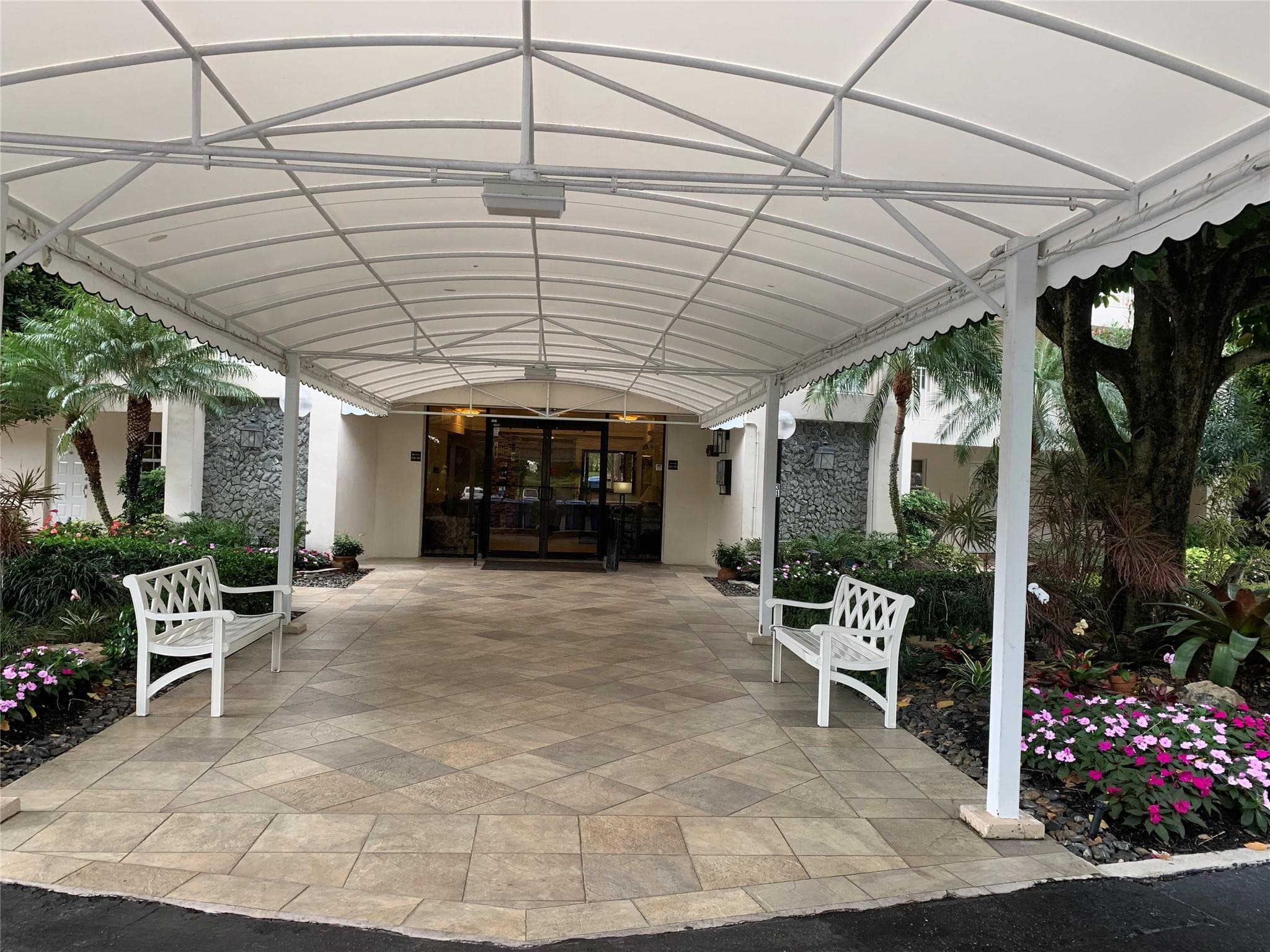 3499 Oaks Way 607, Pompano Beach, FL 33069 — photo 31 of 48