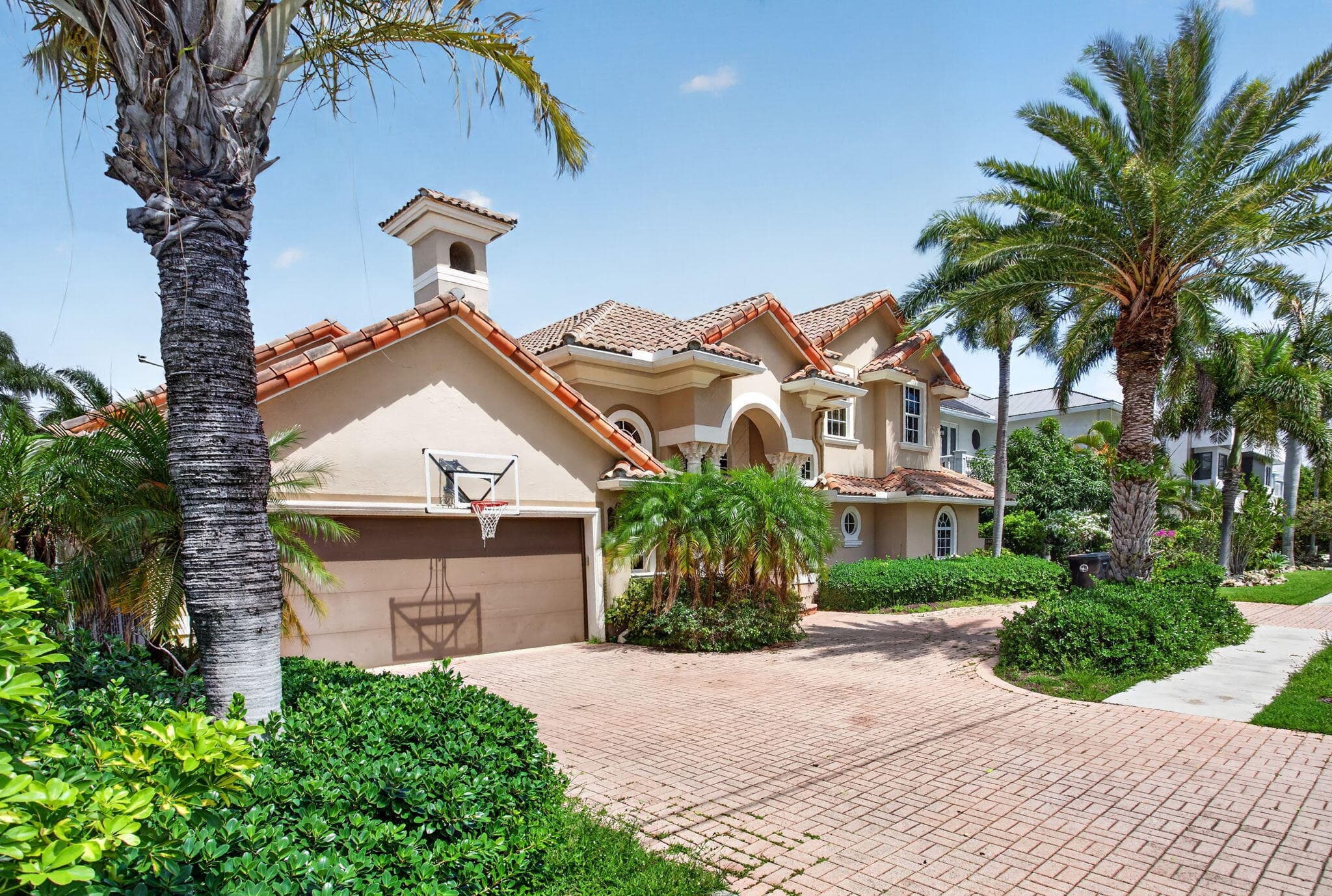 4901 NE 29th Avenue, Lighthouse Point, FL 33064 — photo 3 of 53