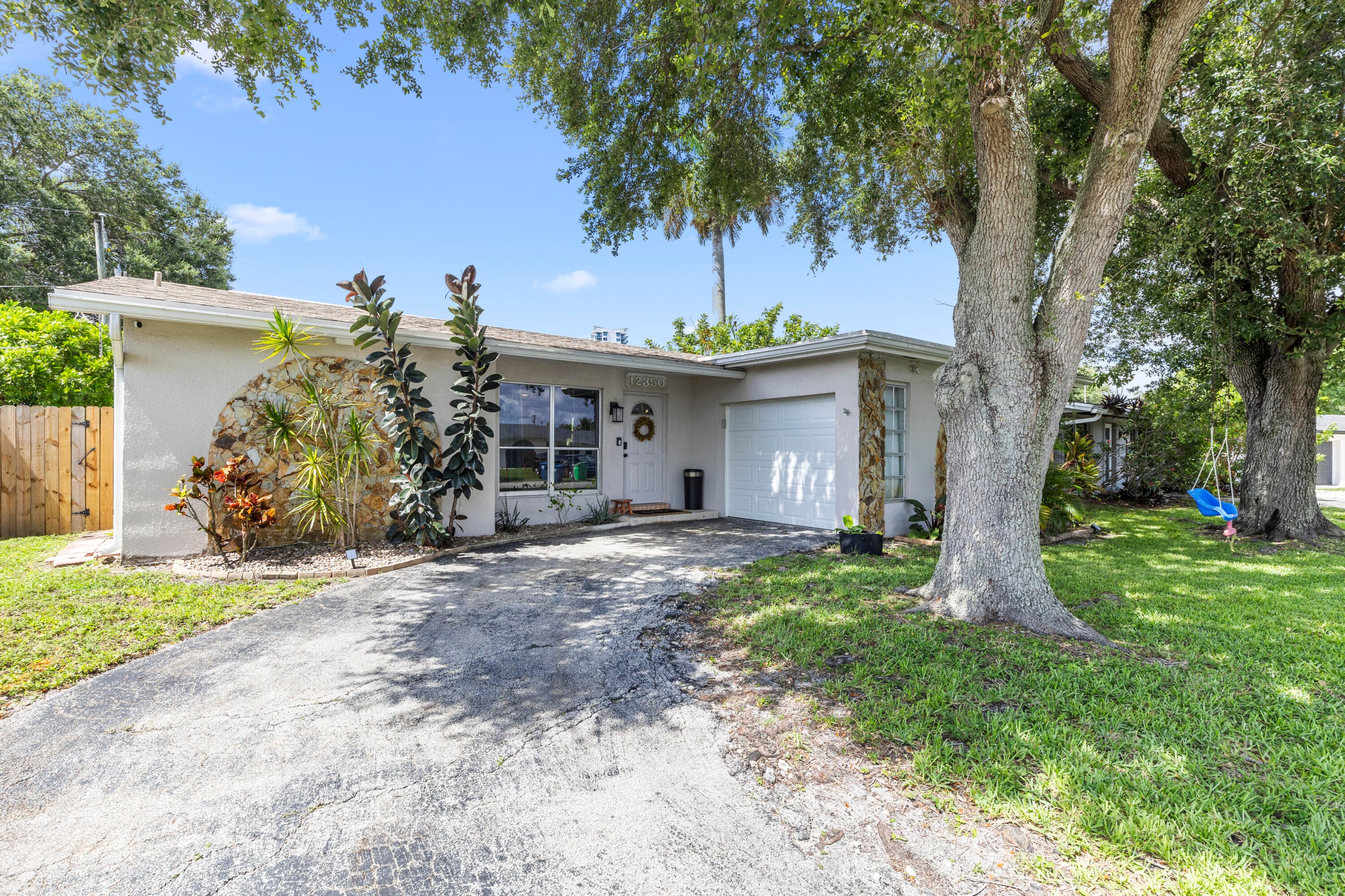 12350 NW 29th Street, Sunrise, FL 33323 — photo 2 of 33