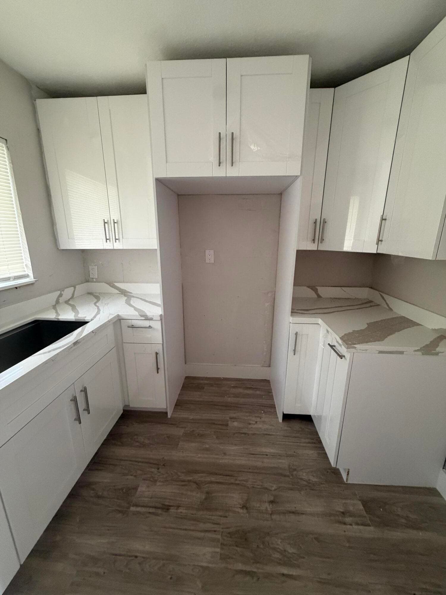 1437 NW 10th Place, Fort Lauderdale, FL 33311 — photo 7 of 15