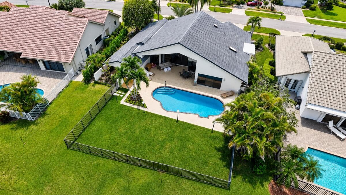 10875 Boca Woods Lane, Boca Raton, FL 33428 — photo 2 of 42