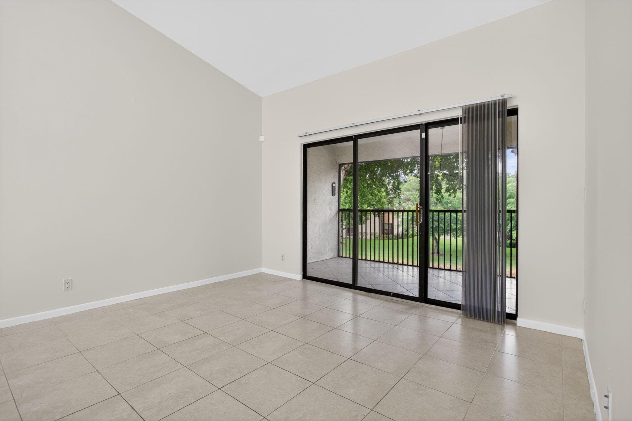 4251 Carambola Circle S, Coconut Creek, FL 33066 — photo 20 of 31