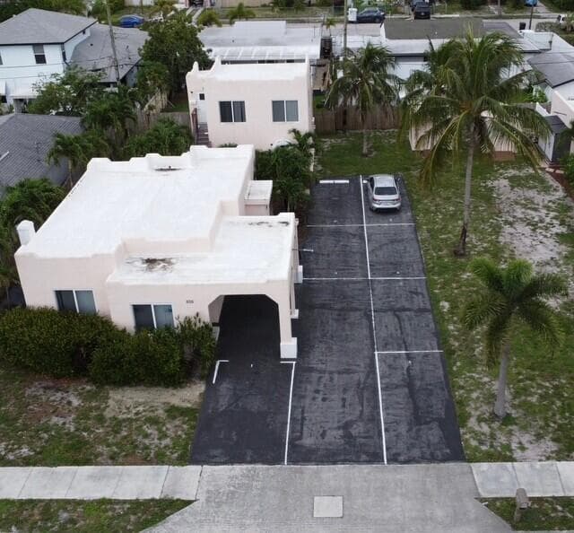 505 24th Avenue N, Lake Worth Beach, FL — photo 2 of 23