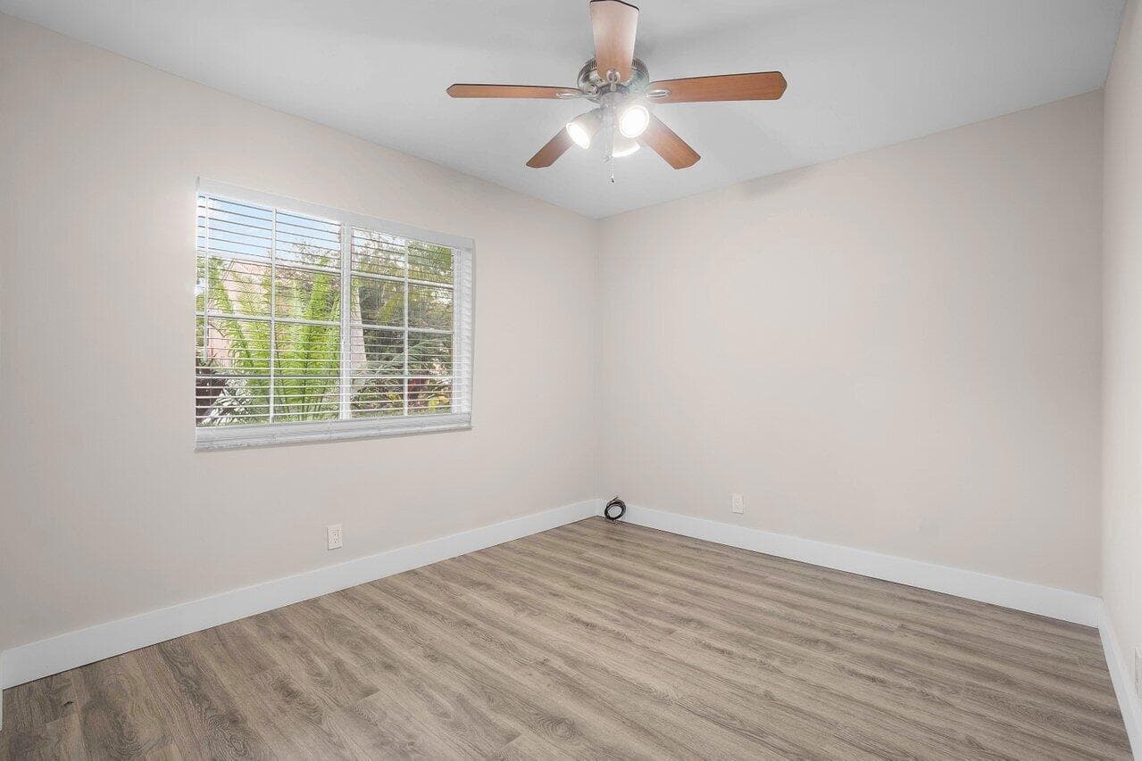 660 NW 45th Avenue, Deerfield Beach, FL 33442 — photo 27 of 55