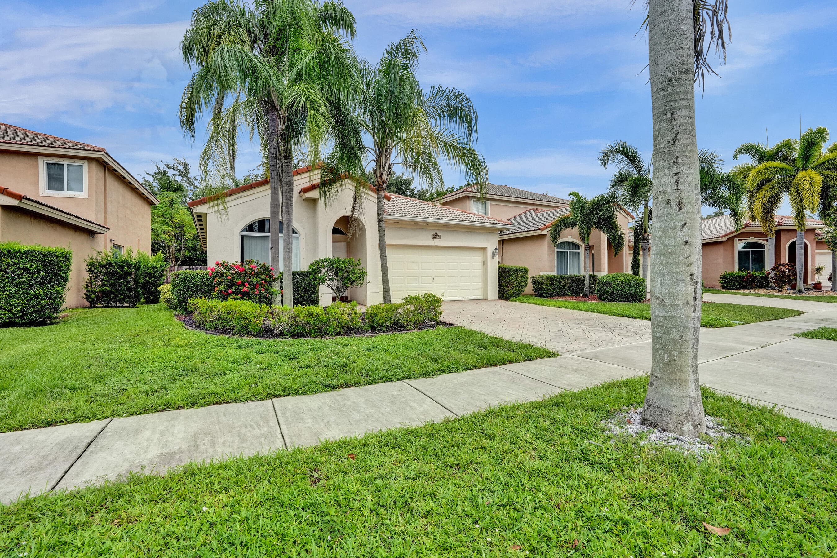 3717 Pebblebrook Manor, Coconut Creek, FL 33073 — photo 6 of 67