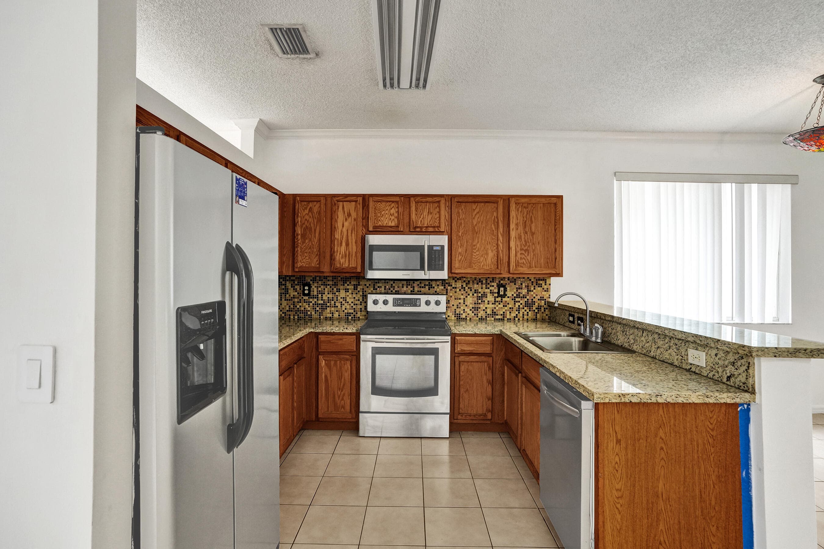 3717 Pebblebrook Manor, Coconut Creek, FL 33073 — photo 13 of 67