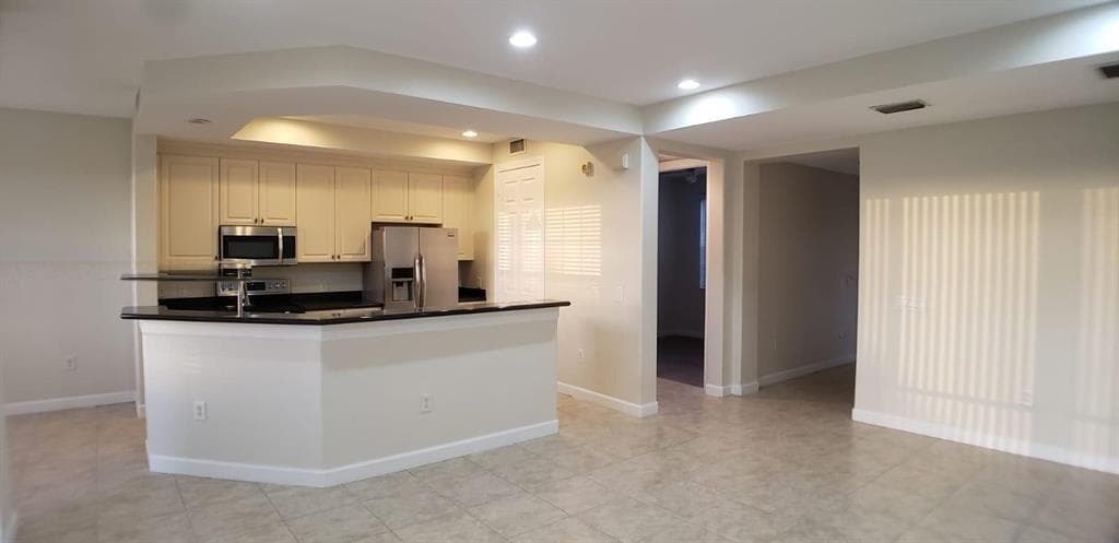 8207 NW 128th Lane 18-b, Parkland, FL 33076 — photo 4 of 19