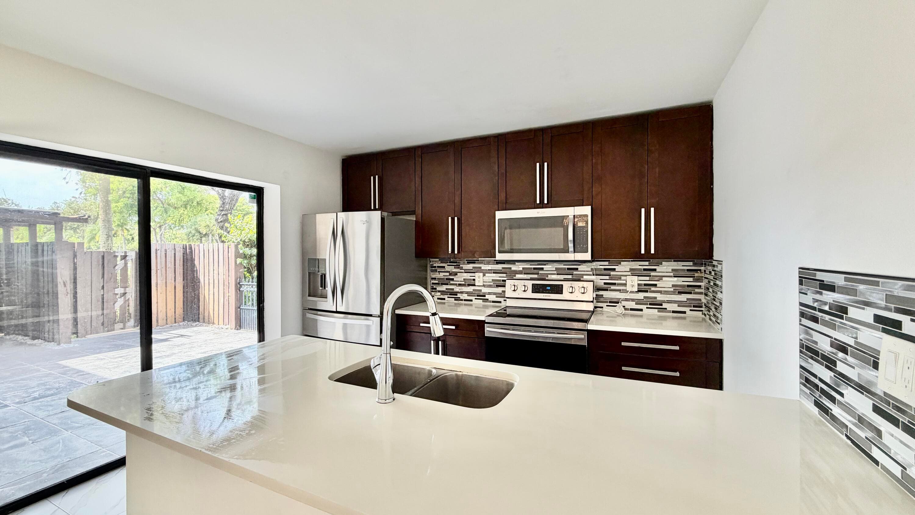 8365 Boca Rio Drive, Boca Raton, FL 33433 — photo 11 of 73