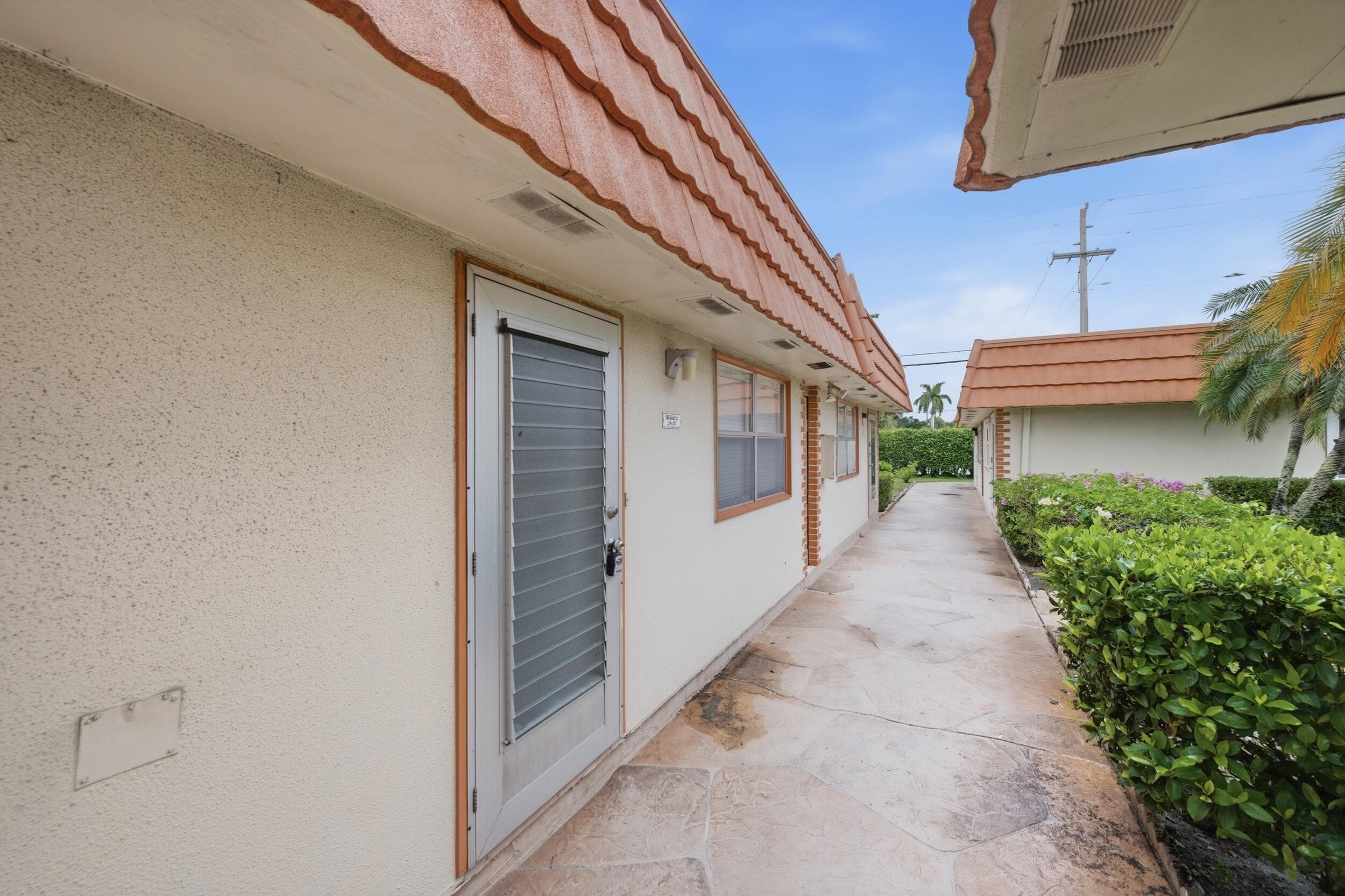 28 Seville 'b', Delray Beach, FL 33446 — photo 11 of 51
