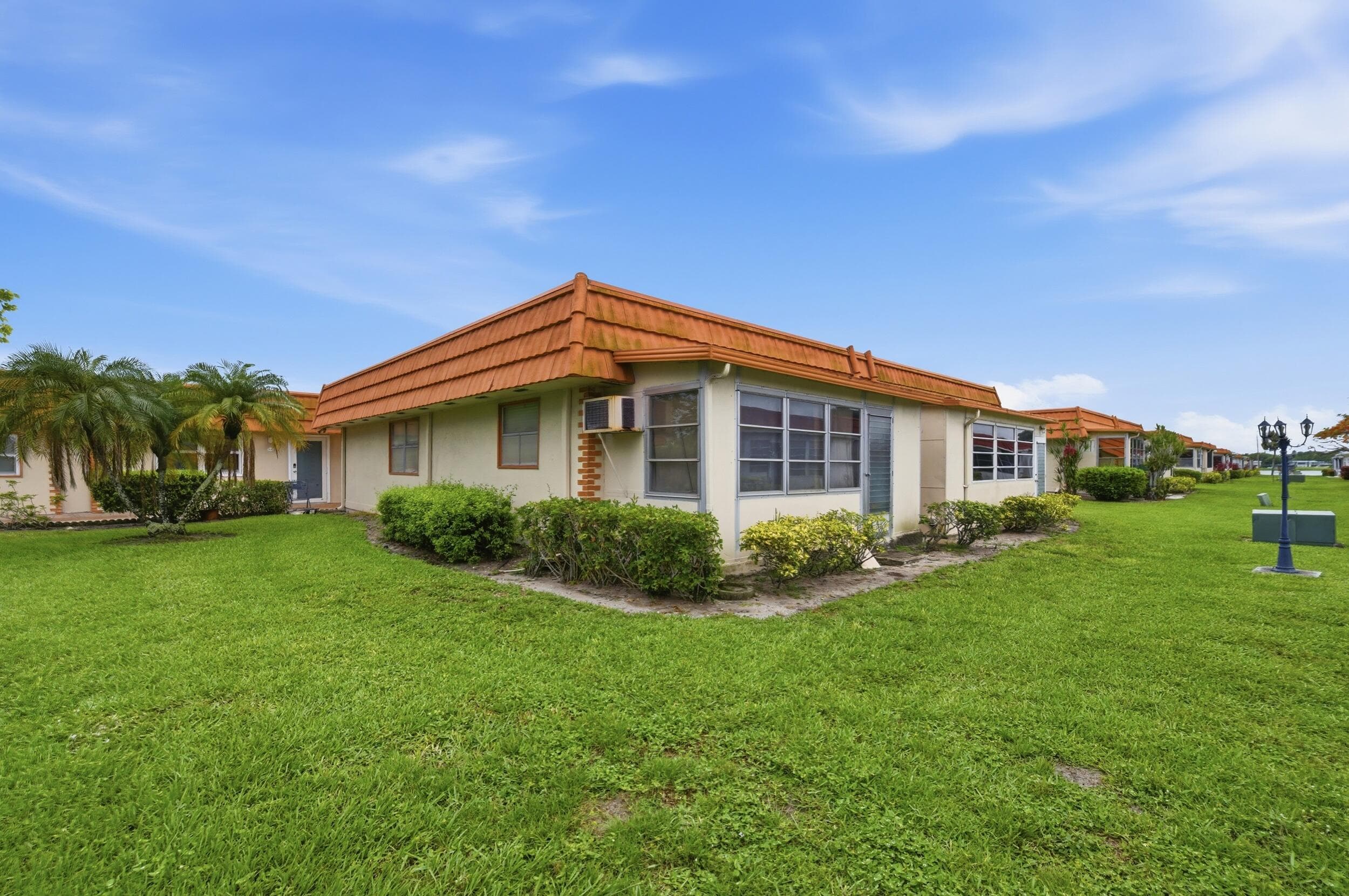 28 Seville 'b', Delray Beach, FL 33446 — photo 31 of 51