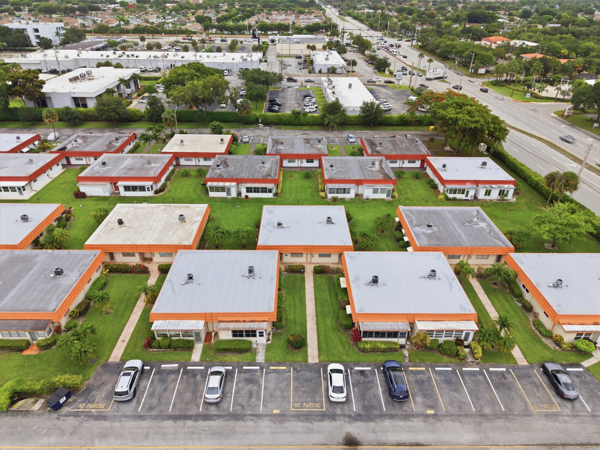 28 Seville 'b', Delray Beach, FL 33446 — photo 36 of 51
