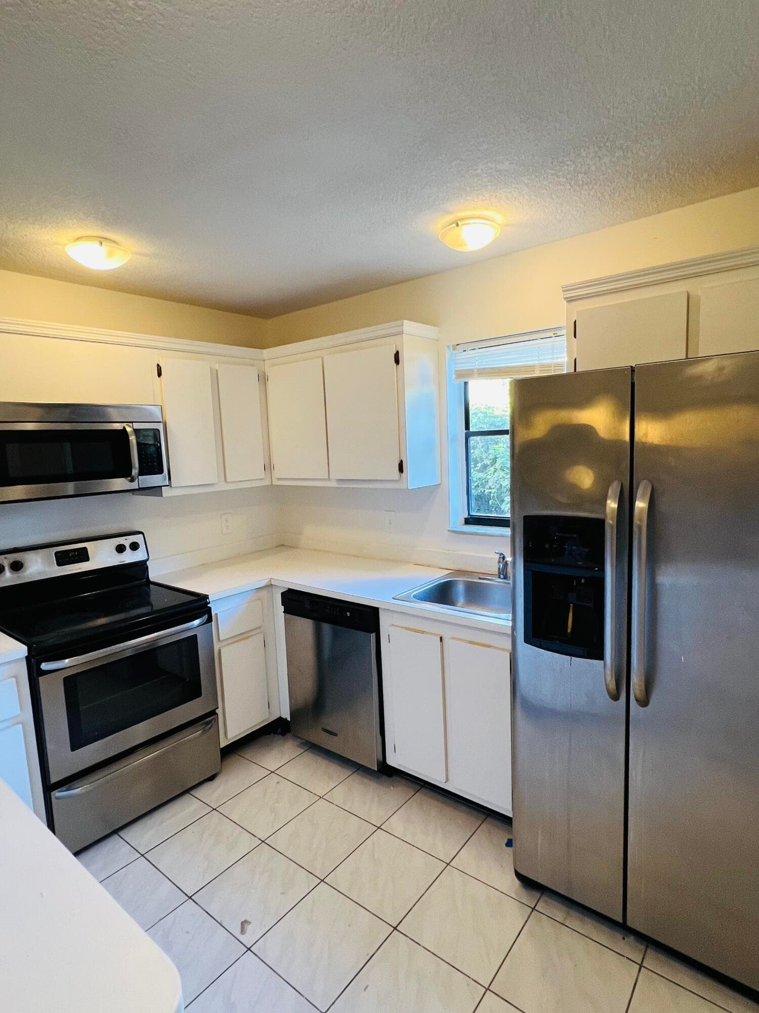 7482 E Courtyard Run E E, Boca Raton, FL 33433 — photo 5 of 15