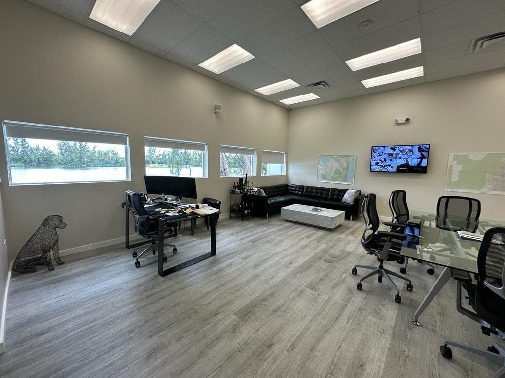 425 NW 10th Terrace, Hallandale Beach, FL — photo 15 of 36