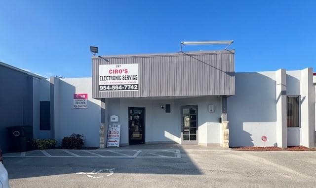 289 E Oakland Park Boulevard 287, Oakland Park, FL 33334 — photo 1 of 9