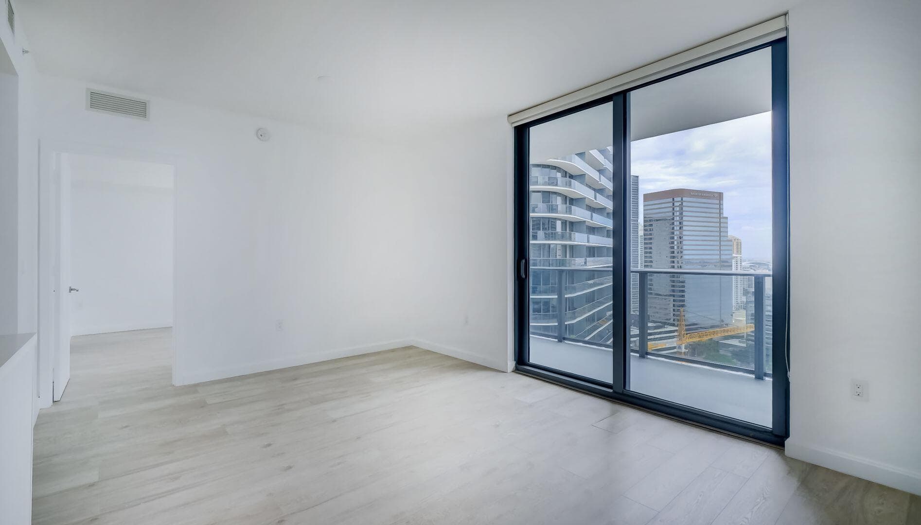 45 SW 9th Street 2502, Miami, FL 33130 — photo 11 of 24