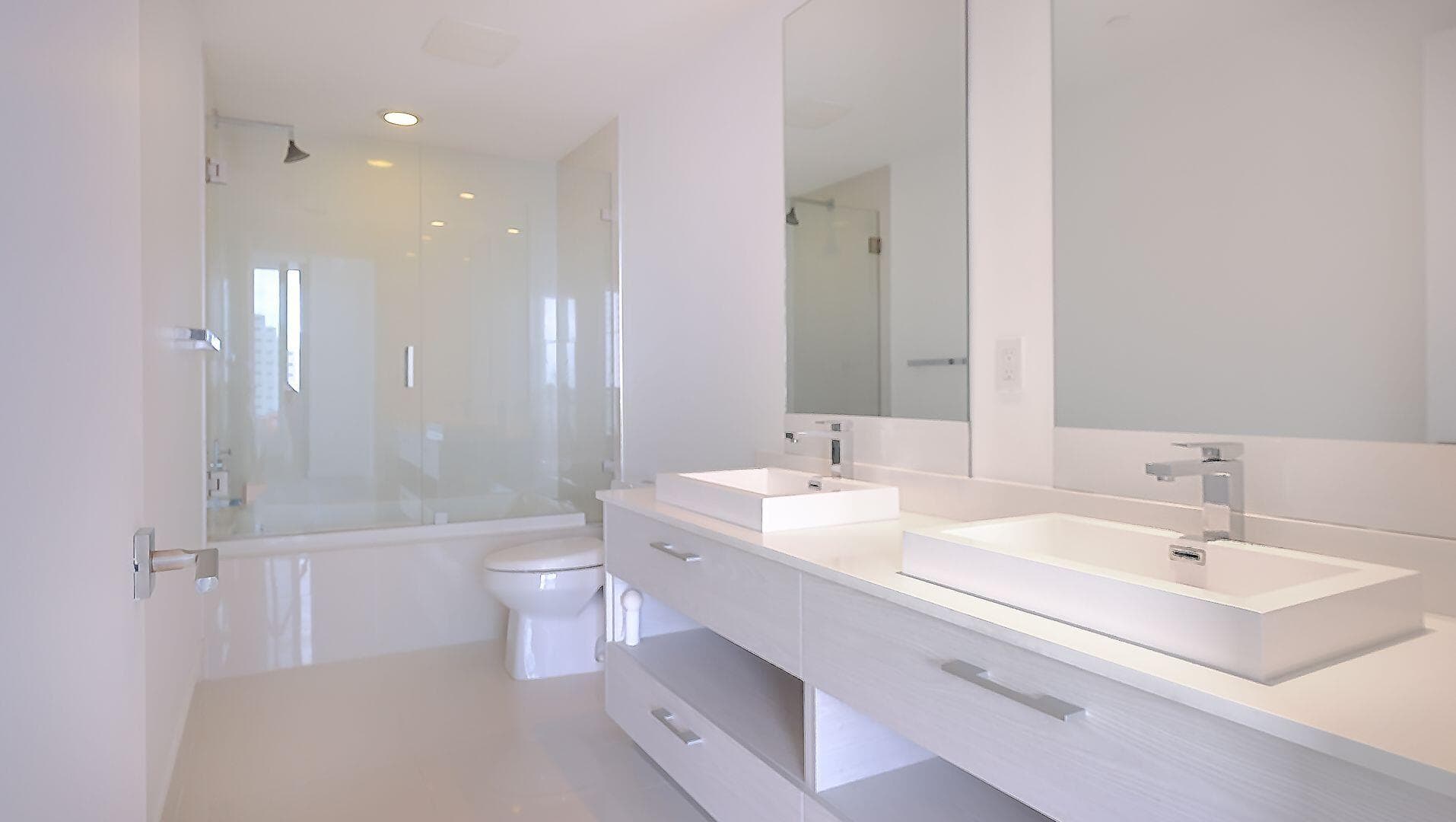 45 SW 9th Street 2502, Miami, FL 33130 — photo 16 of 24
