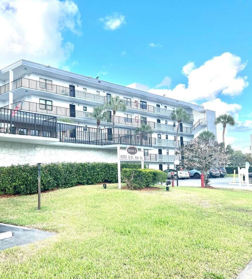 9235 SW 8th Street 507, Boca Raton, FL 33428 — photo 13 of 16