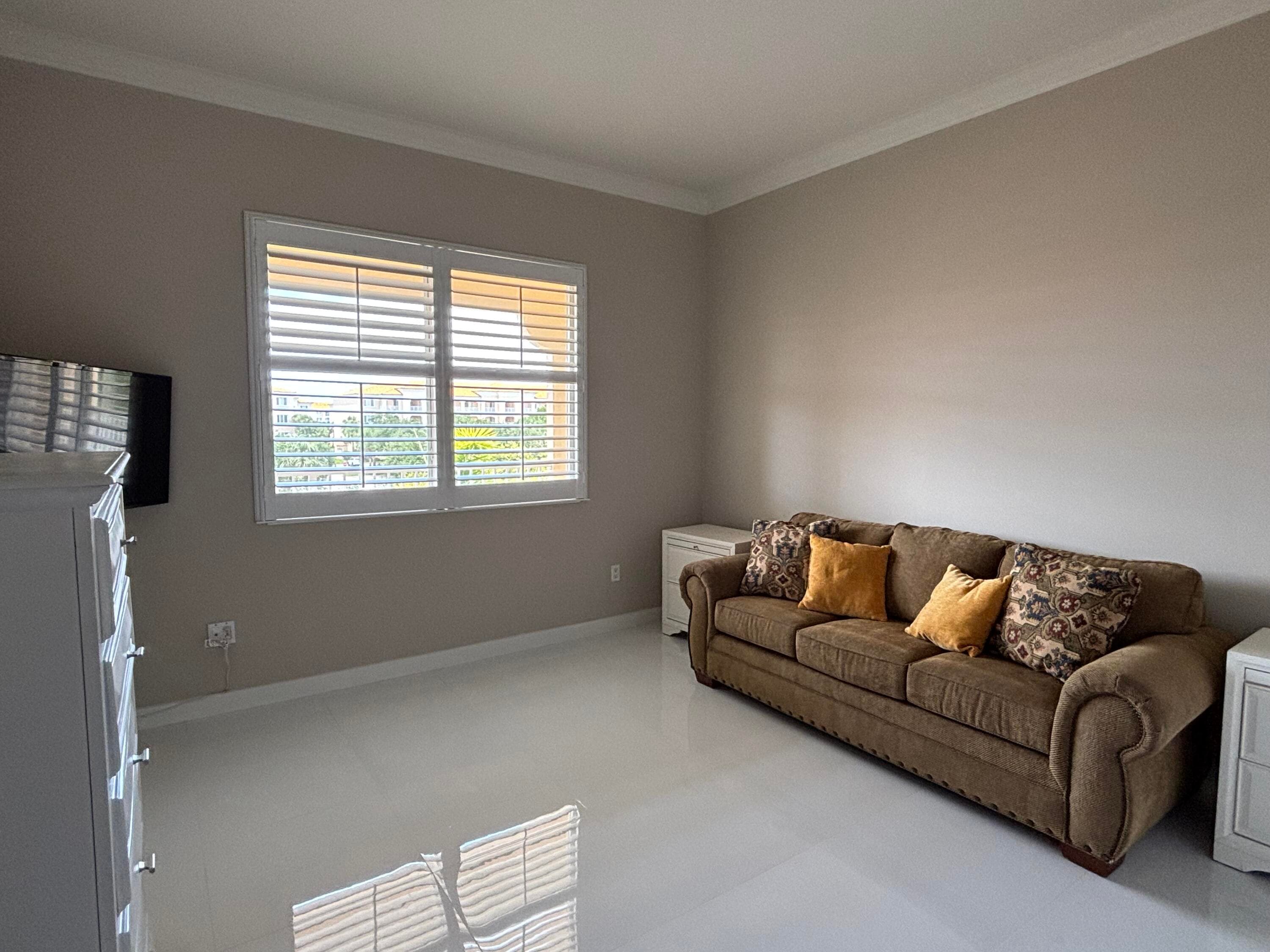 23 Harbour Isle Drive W 303, Fort Pierce, FL 34949 — photo 37 of 46