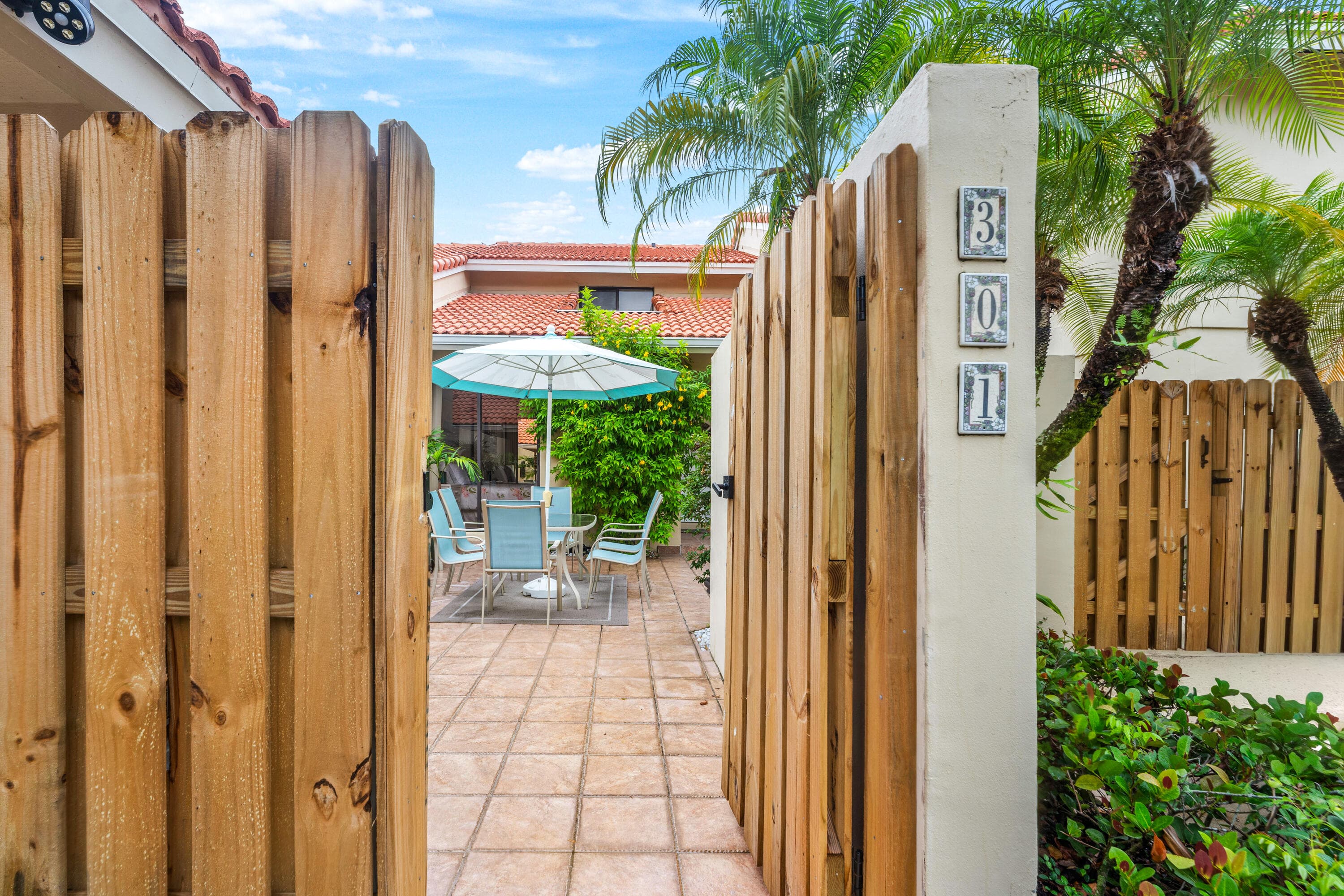 301 Old Meadow Way, Palm Beach Gardens, FL 33418 — photo 23 of 29