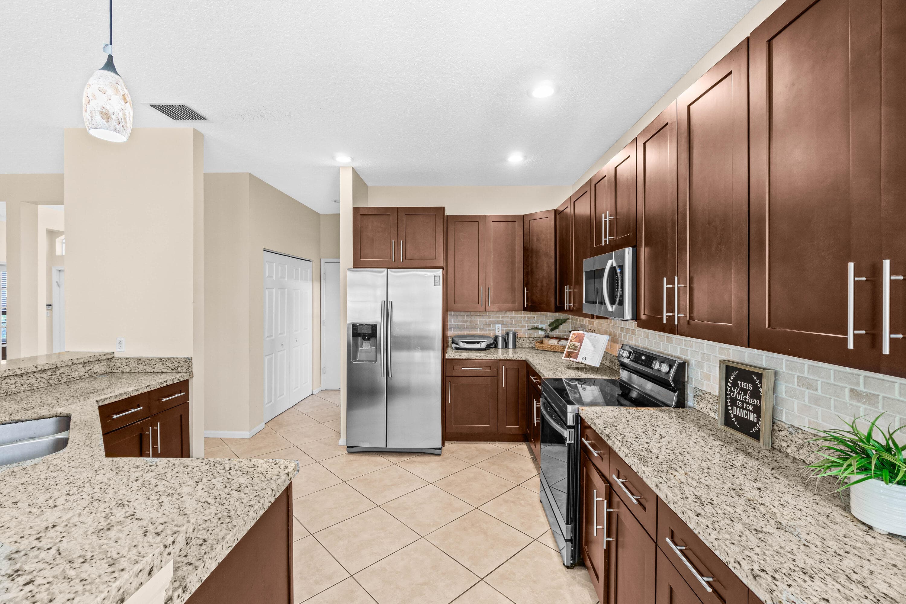 21958 Palm Grass Drive, Boca Raton, FL 33428 — photo 10 of 47