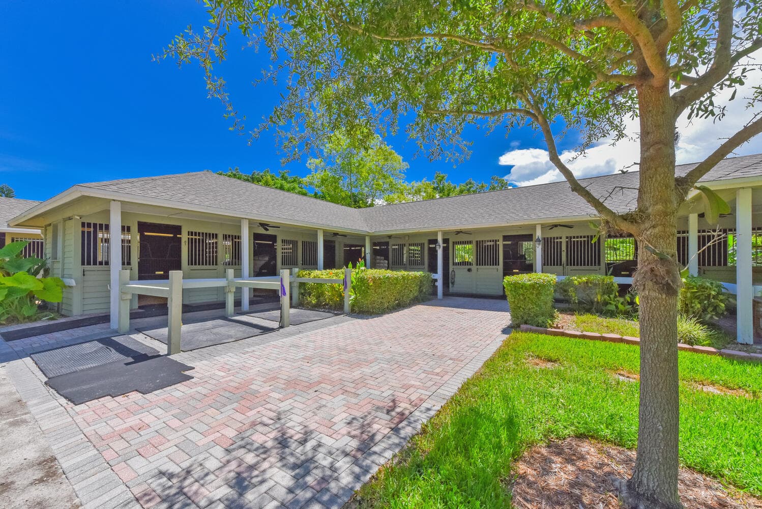 2040 Appaloosa Trail, Wellington, FL 33414 — photo 7 of 40