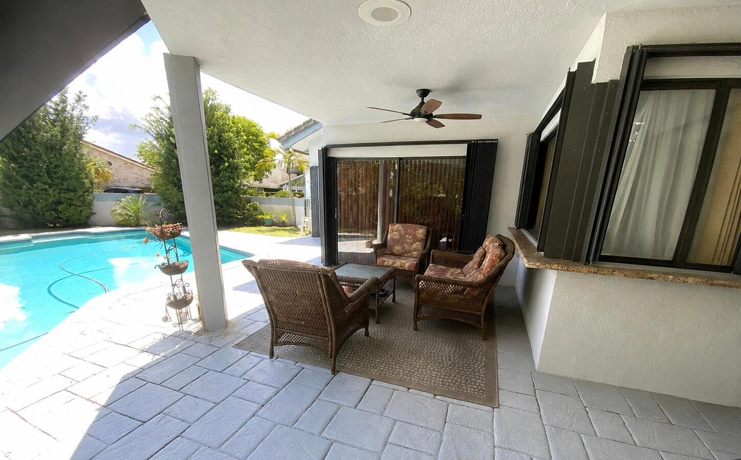 621 SW 101st Avenue, Plantation, FL 33324 — photo 5 of 44