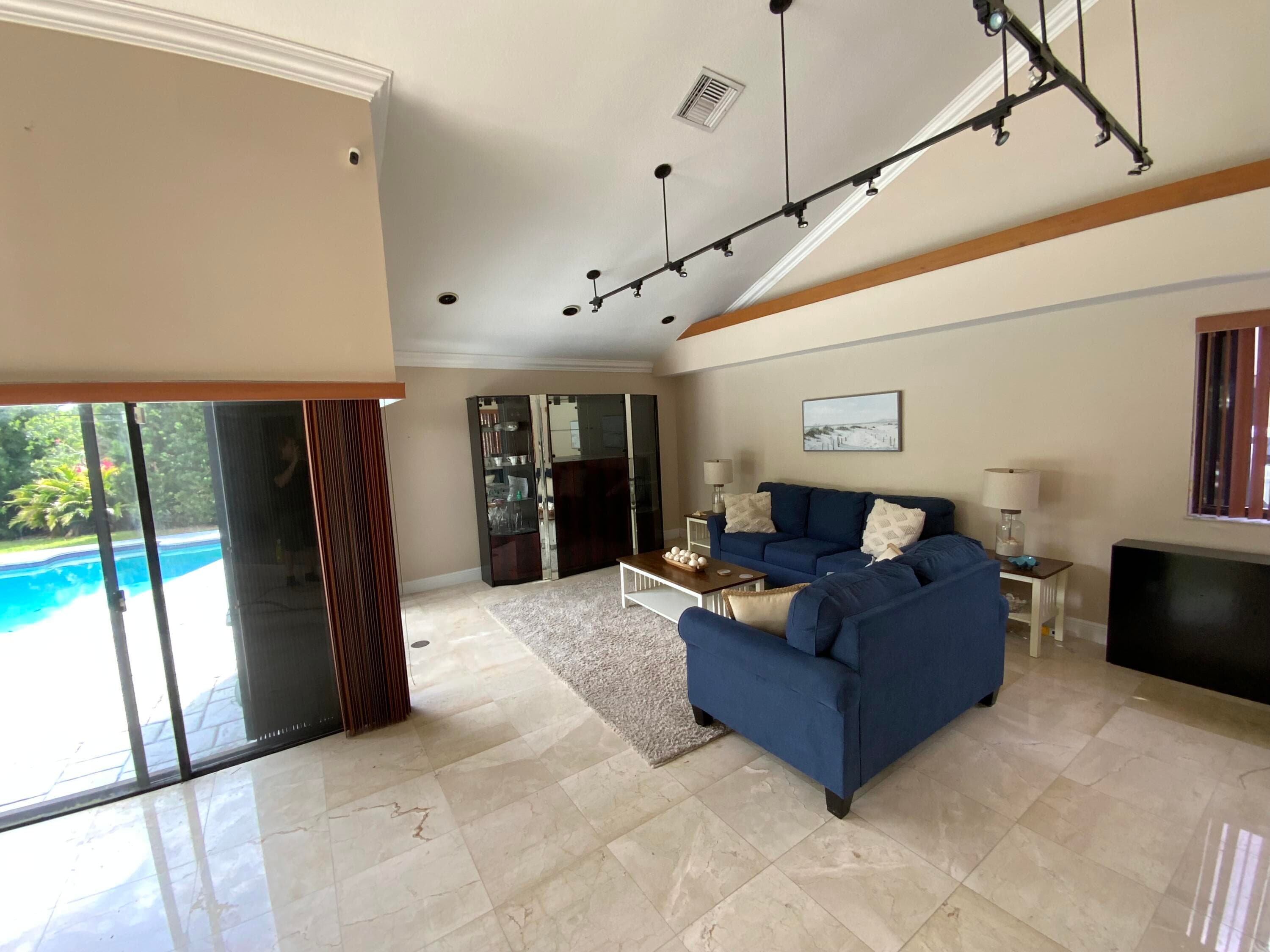 621 SW 101st Avenue, Plantation, FL 33324 — photo 11 of 44
