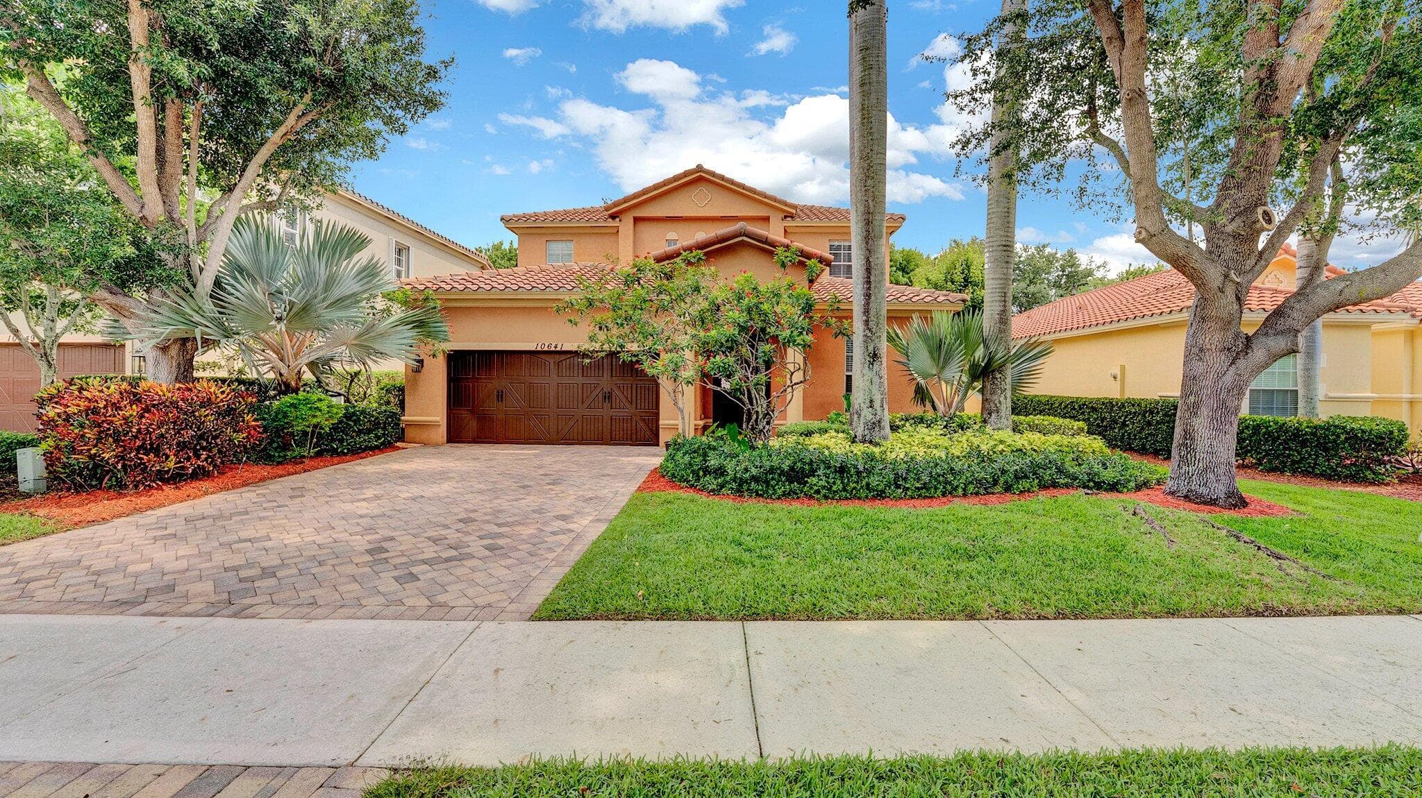 10641 Willow Oak Court, Wellington, FL 33414 — photo 1 of 62