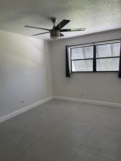 1660 W Golfview Drive, Pembroke Pines, FL 33026 — photo 13 of 19