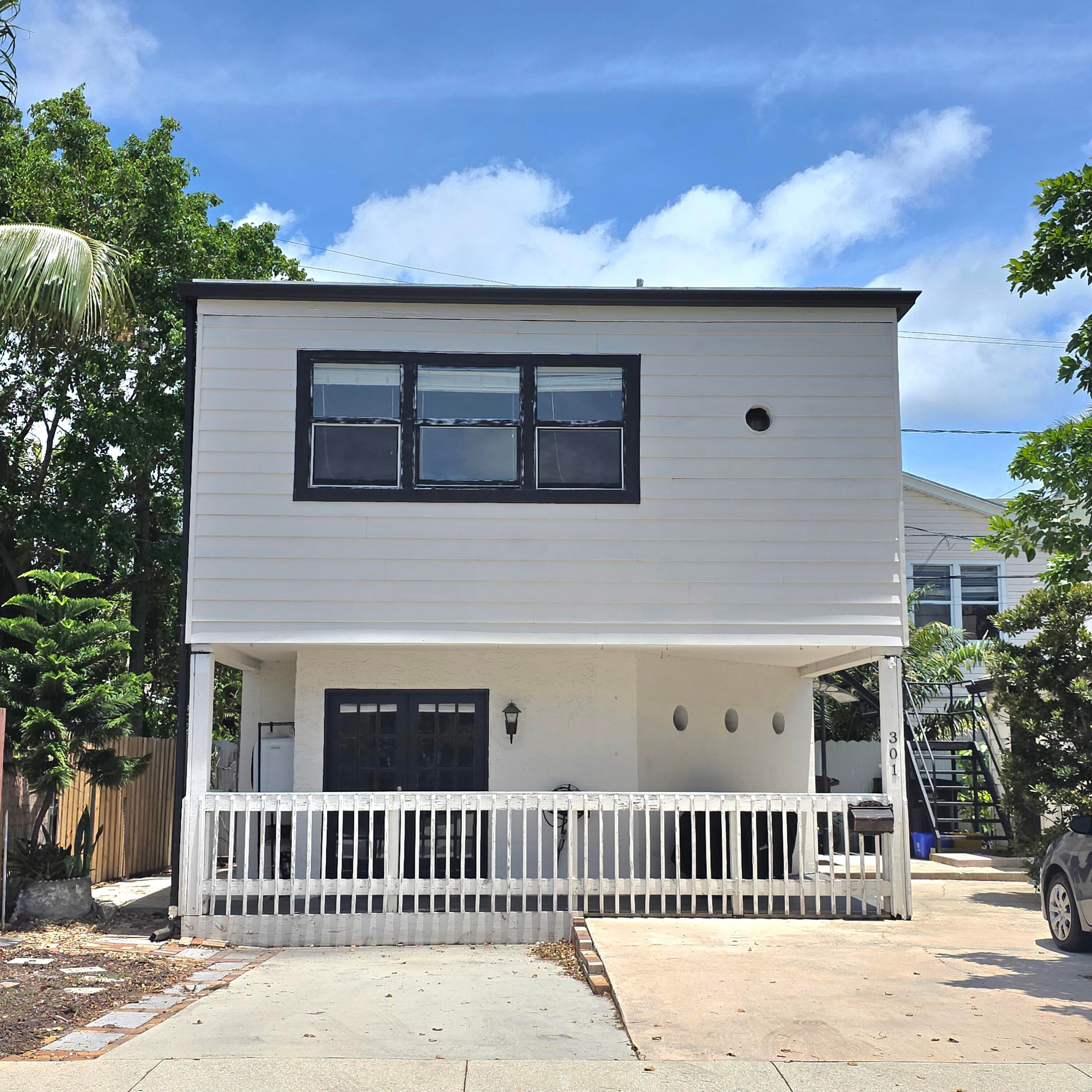 3709 S Olive Avenue 301 Central Dr, West Palm Beach, FL 33405 — photo 1 of 14