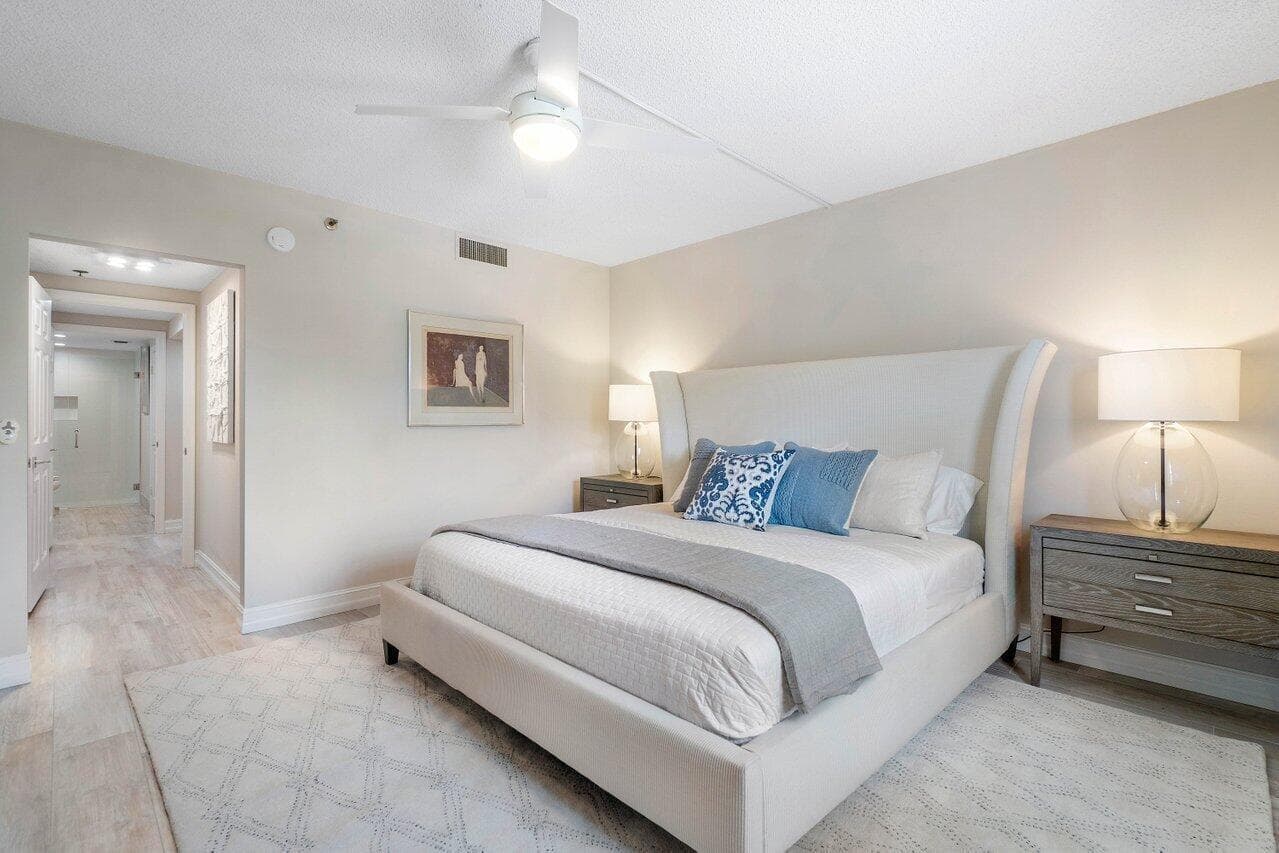 950 De Soto Road 2b, Boca Raton, FL 33432 — photo 27 of 38