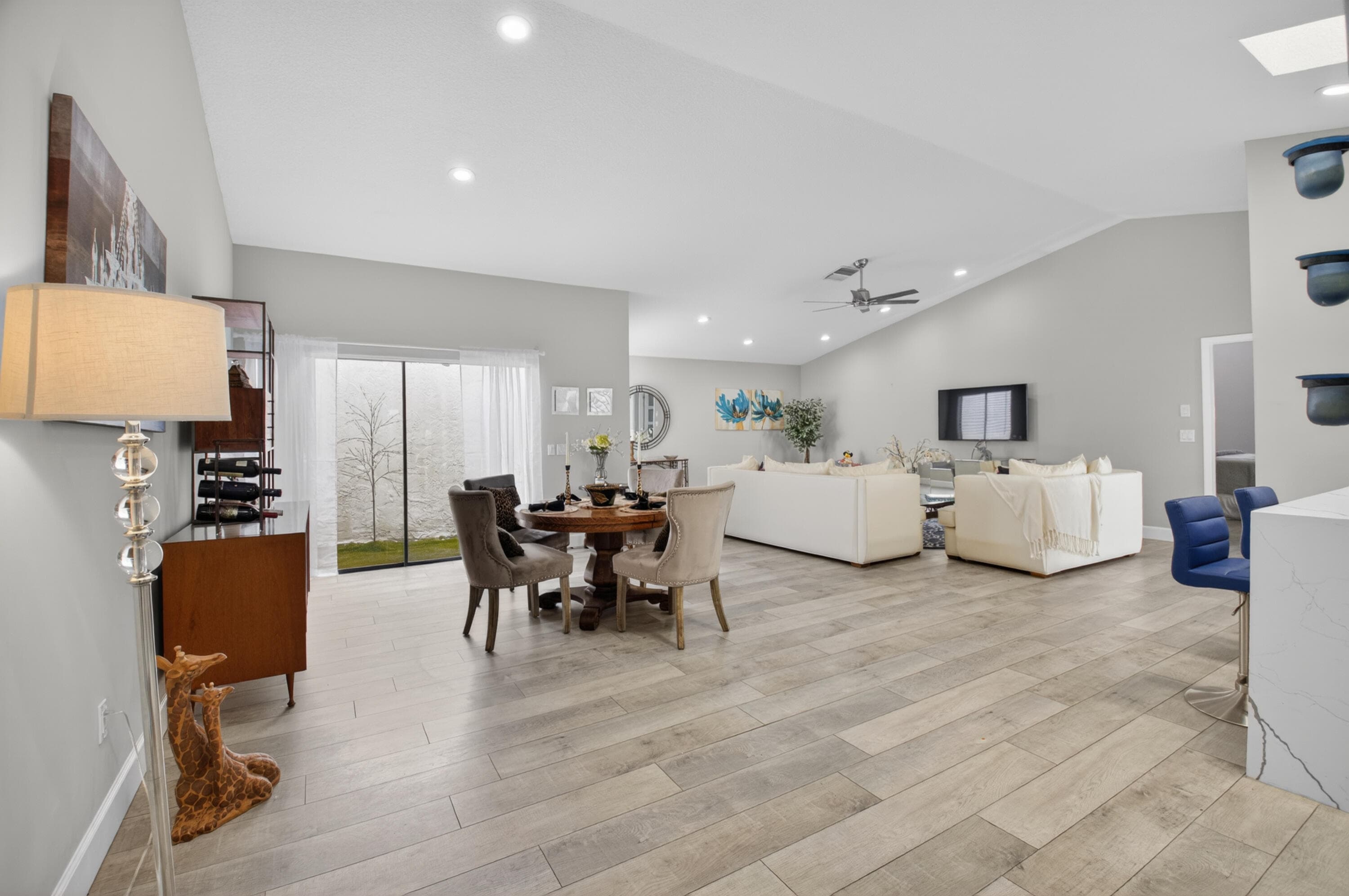 1315 NW 25th Lane, Delray Beach, FL 33445 — photo 5 of 59