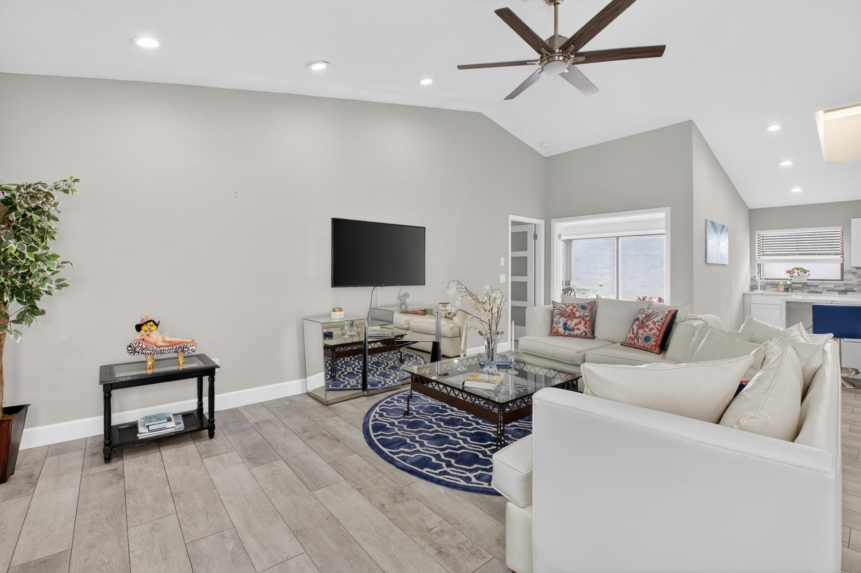 1315 NW 25th Lane, Delray Beach, FL 33445 — photo 10 of 59