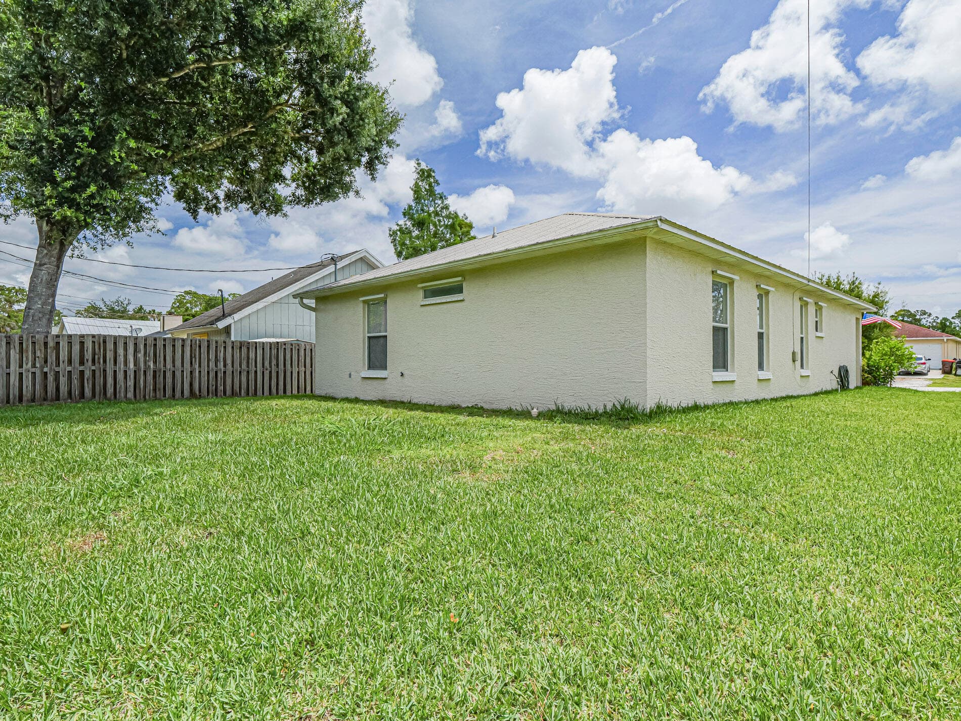 1575 17th Court SW, Vero Beach, FL 32962 — photo 28 of 30