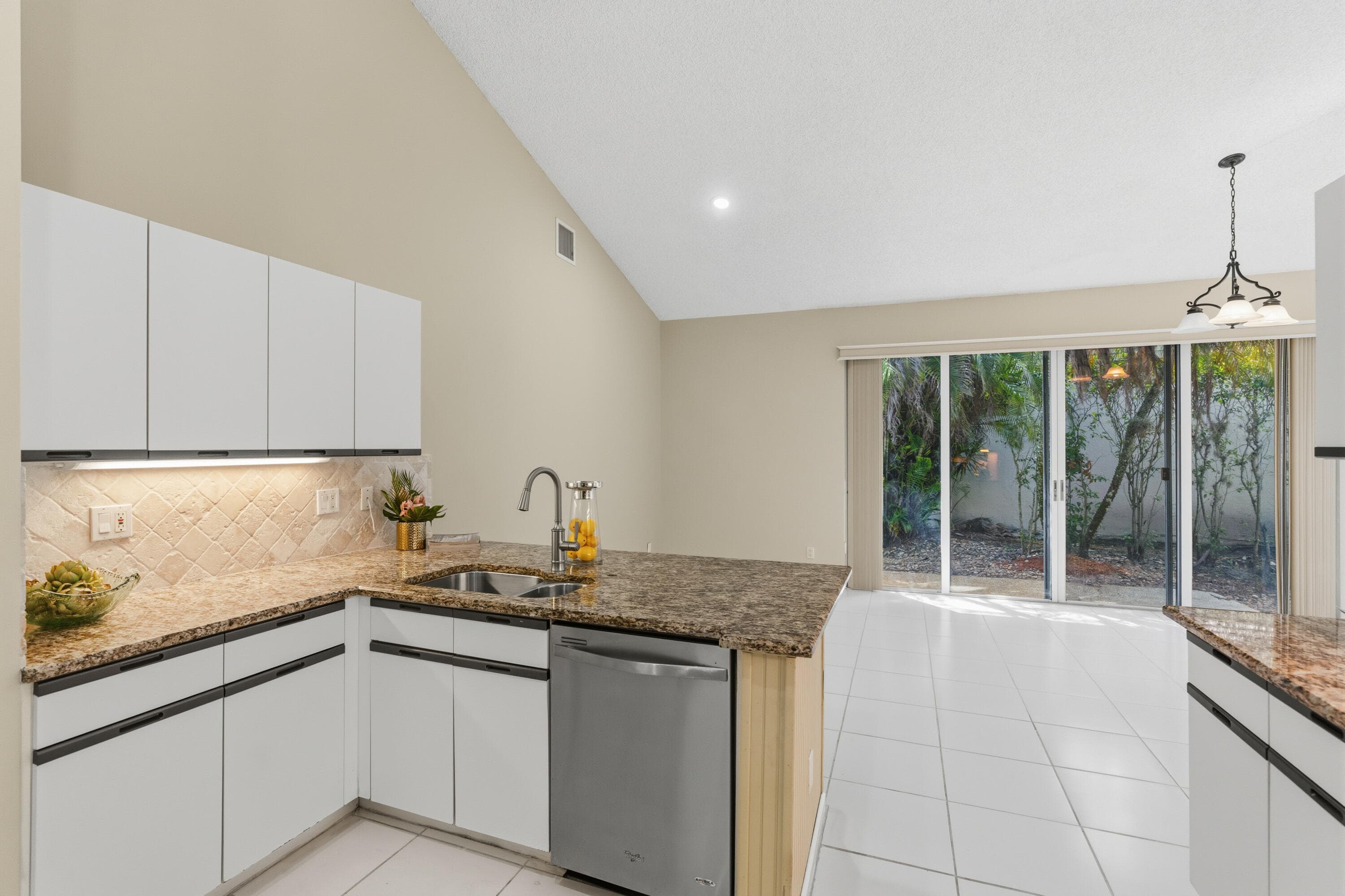 1500 Lacosta Drive W, Pembroke Pines, FL 33027 — photo 11 of 53