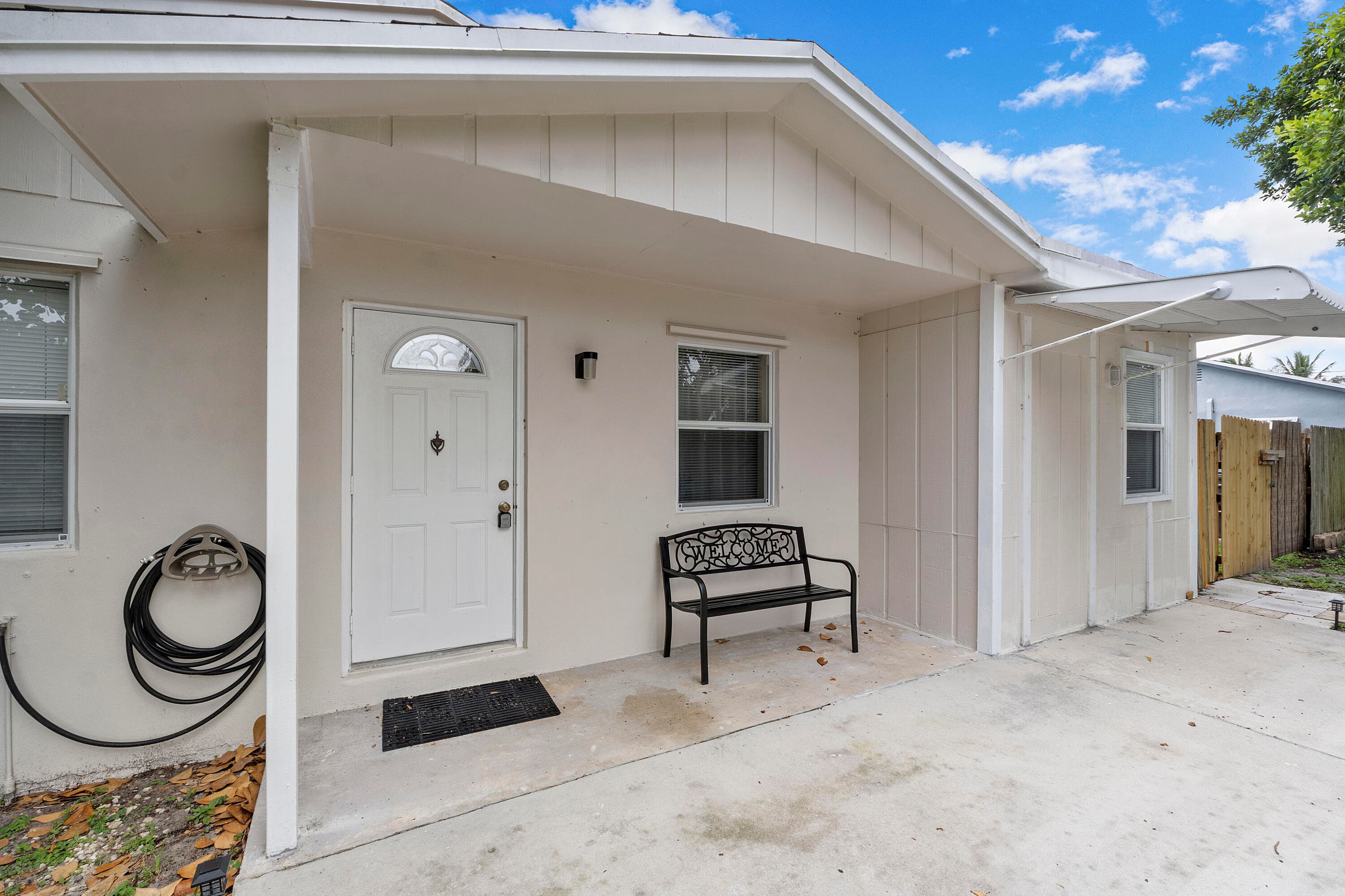 3344 Plaza Place, Lake Worth, FL 33462 — photo 6 of 35