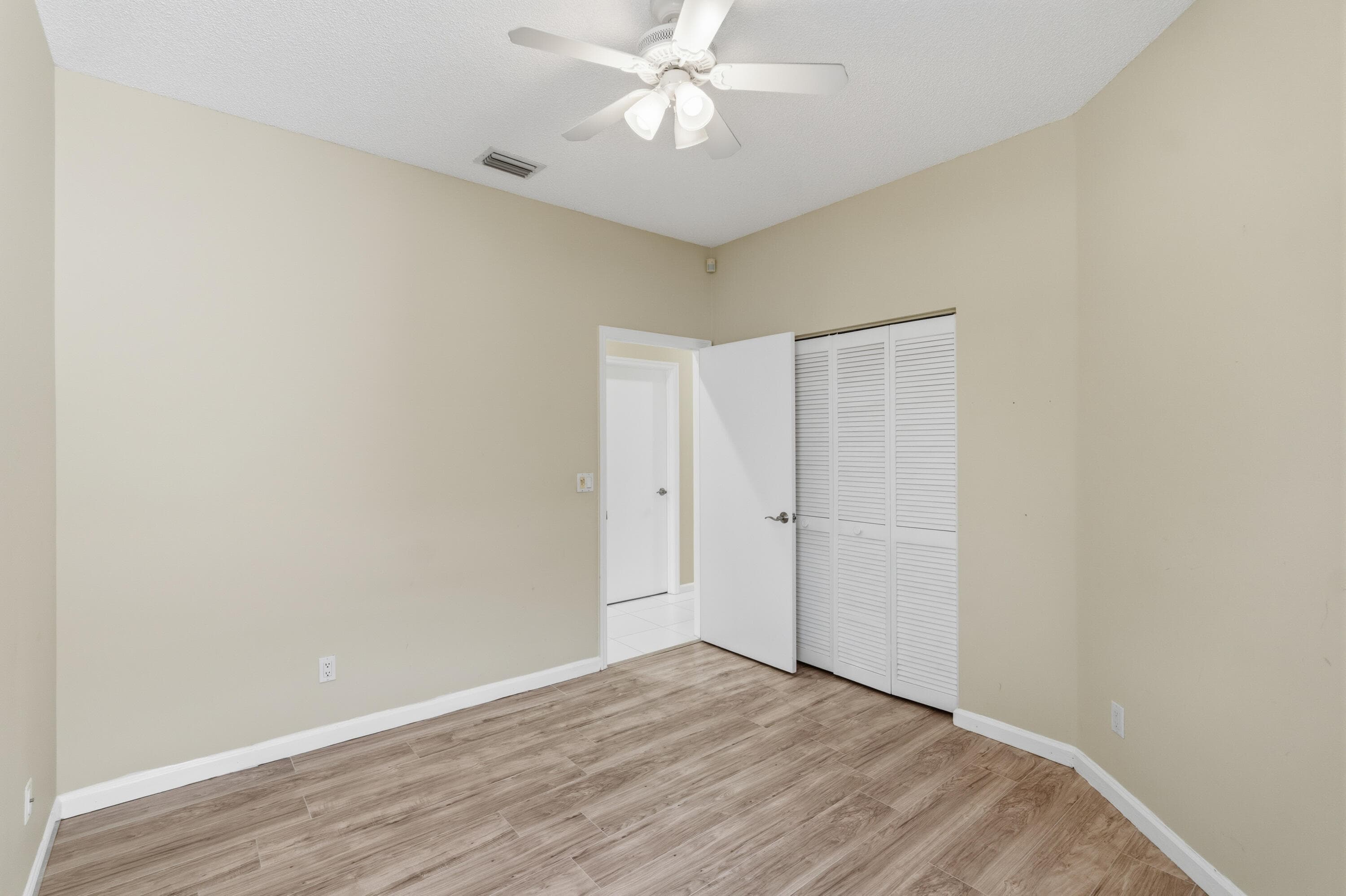 1500 Lacosta Drive W, Pembroke Pines, FL 33027 — photo 34 of 53
