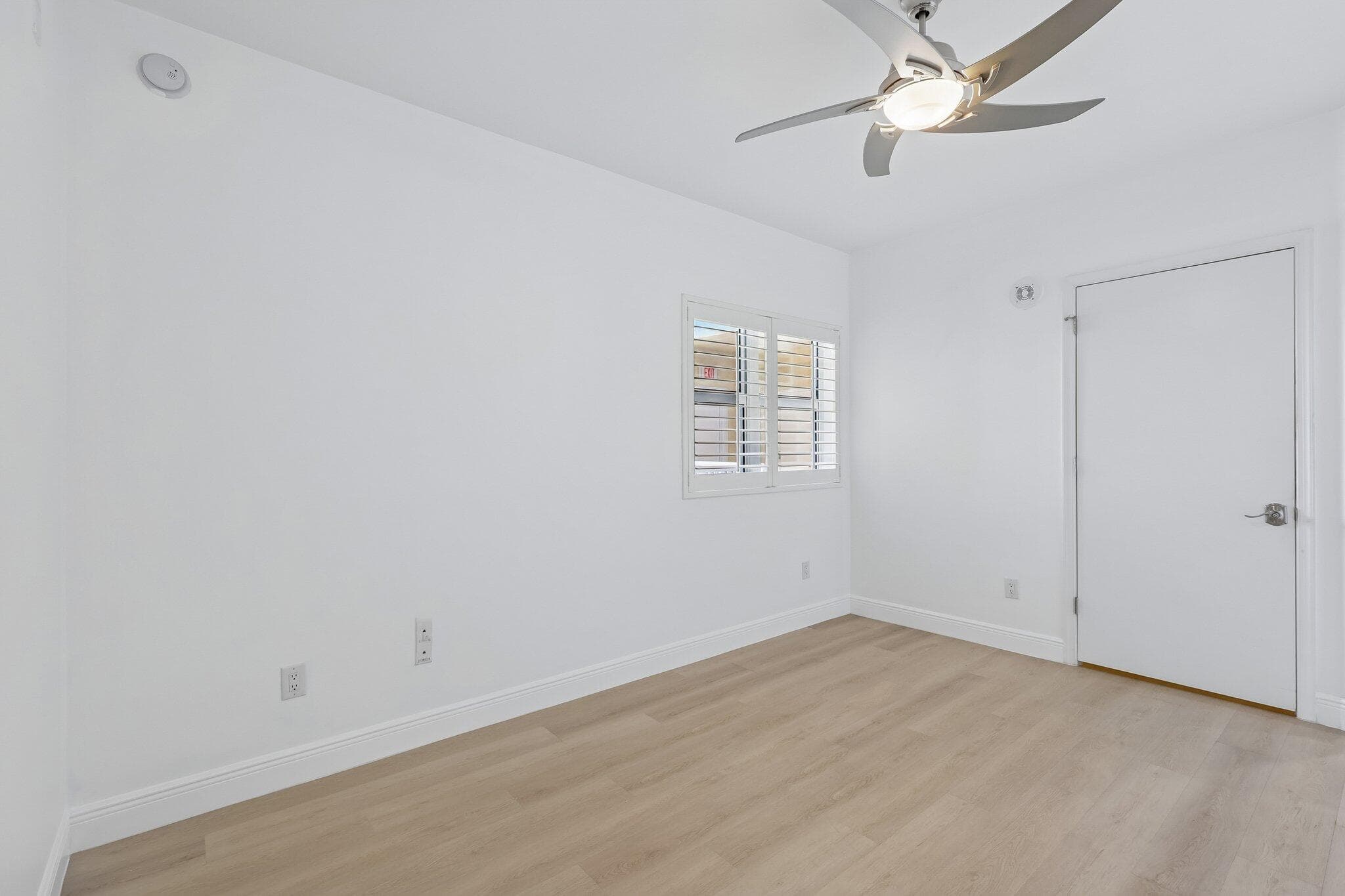 2650 Lake Shore Drive 1202, Riviera Beach, FL 33404 — photo 8 of 51