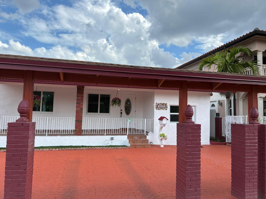 2828 SW 2nd Street, Miami, FL 33135 — photo 2 of 49