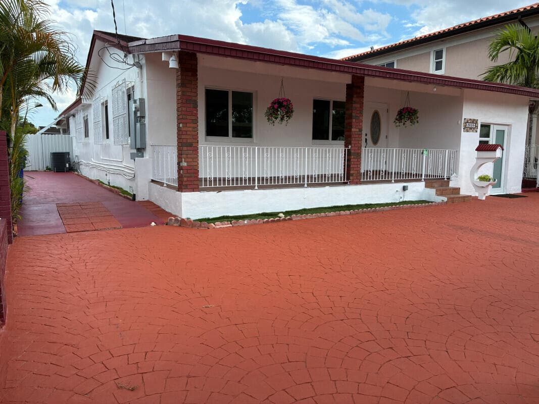 2828 SW 2nd Street, Miami, FL 33135 — photo 3 of 49