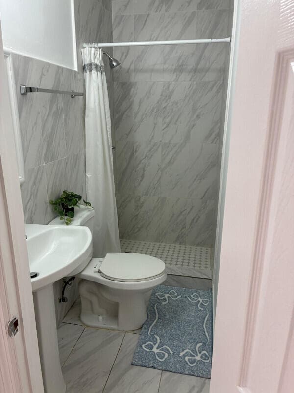 2828 SW 2nd Street, Miami, FL 33135 — photo 32 of 49