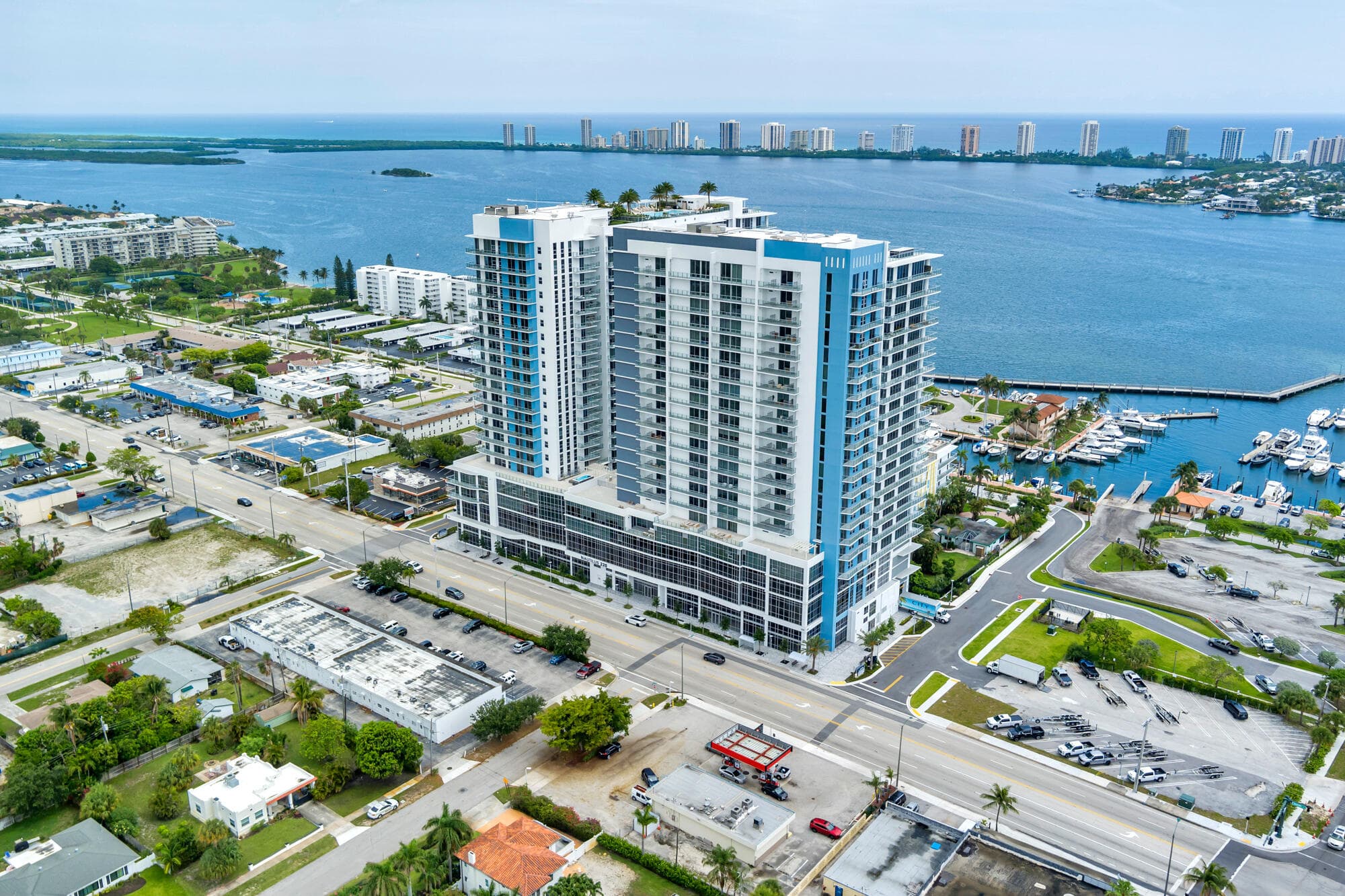 220 Lake Shore Drive 1813, Lake Park, FL 33403 — photo 29 of 33