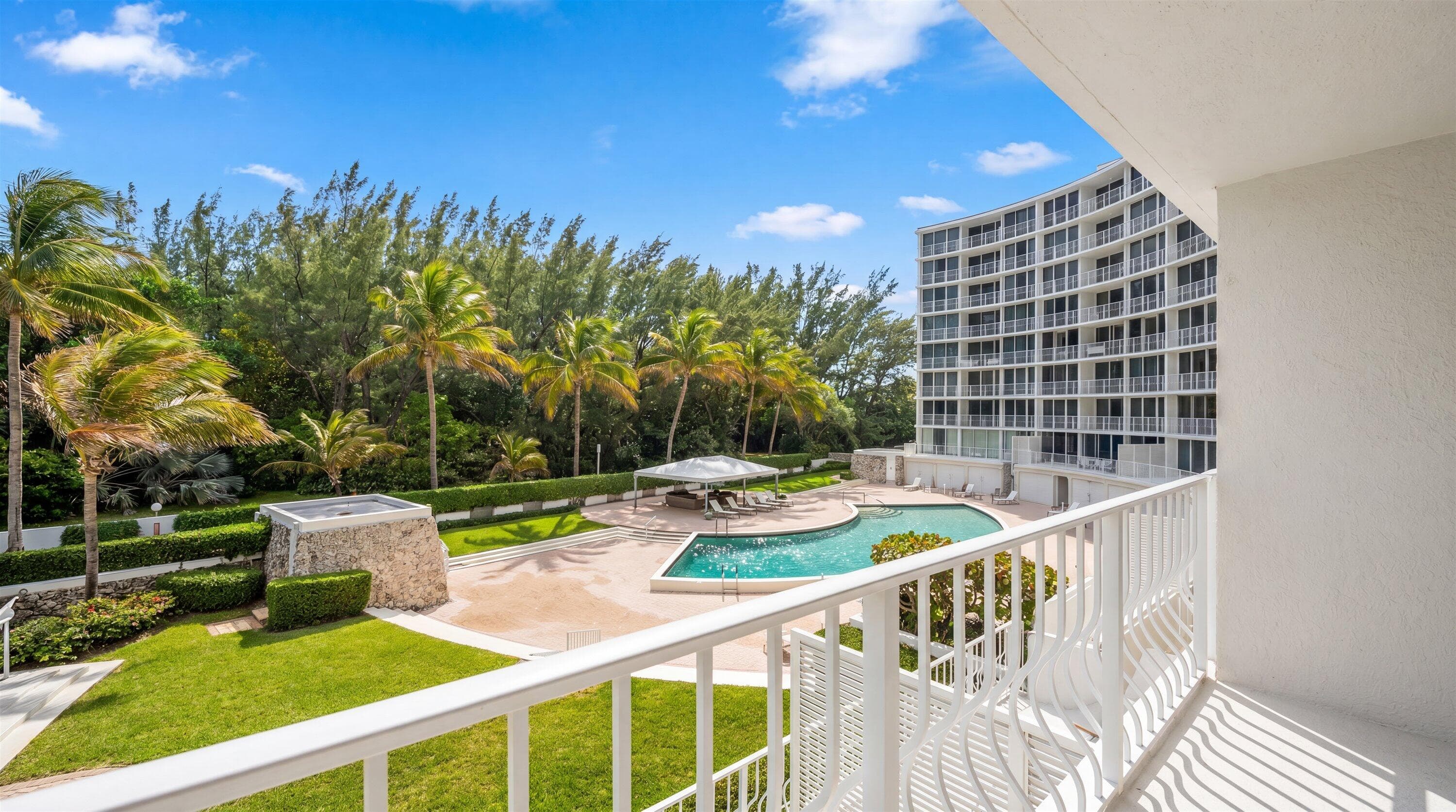 2774 S Ocean Boulevard 206, Palm Beach, FL 33480 — photo 6 of 19