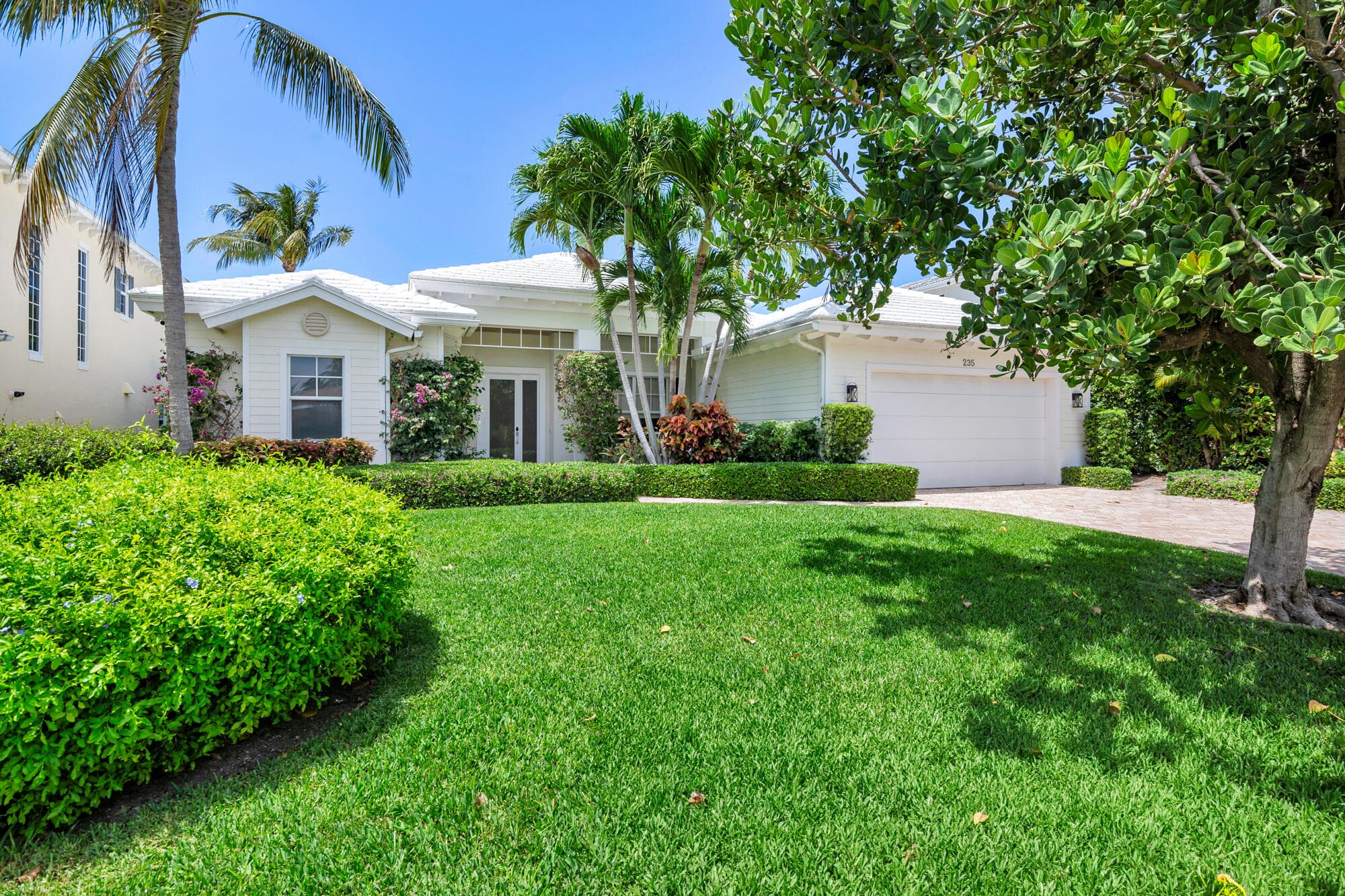 235 Claremont Lane, Palm Beach Shores, FL 33404 — photo