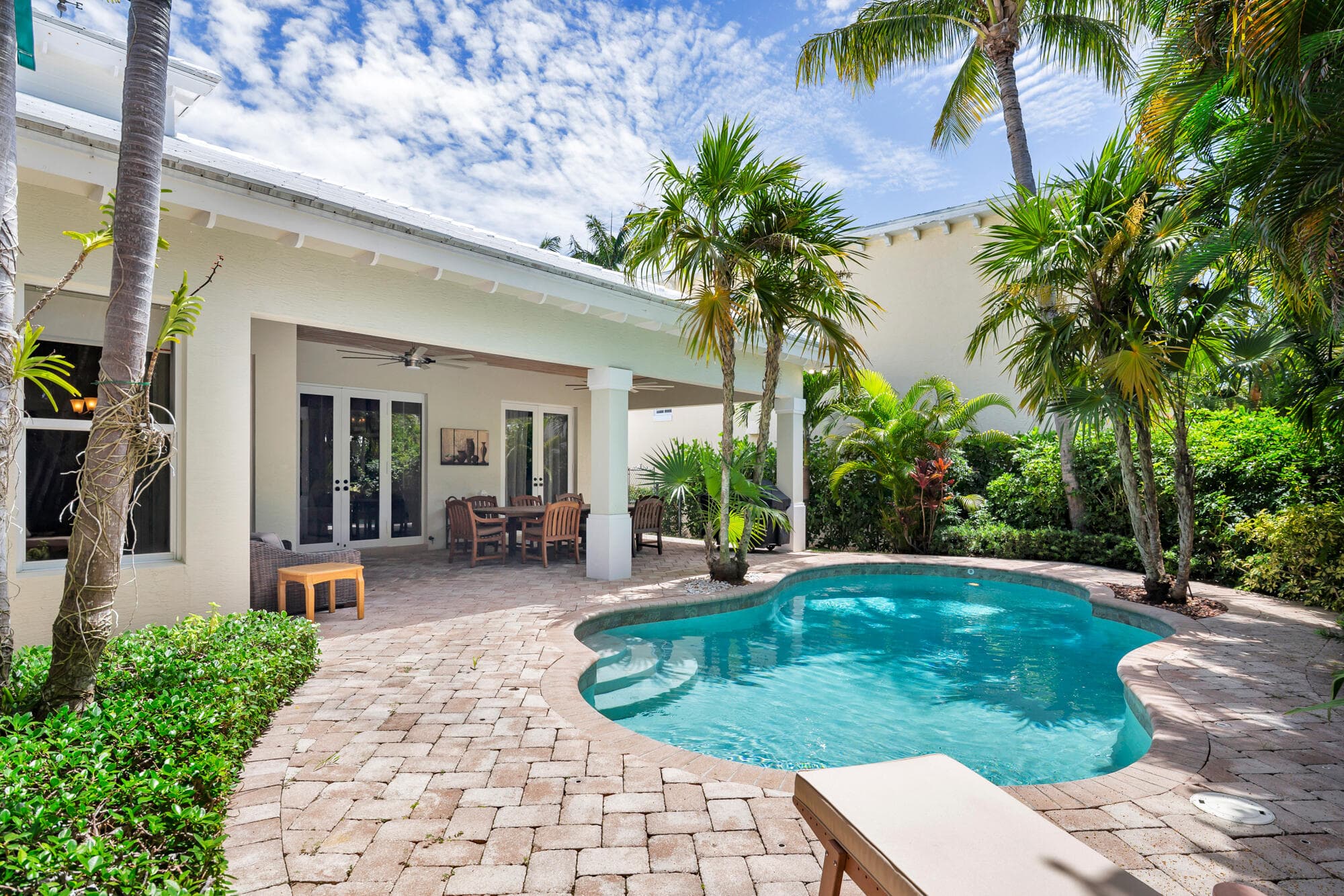 235 Claremont Lane, Palm Beach Shores, FL 33404 — photo 29 of 37