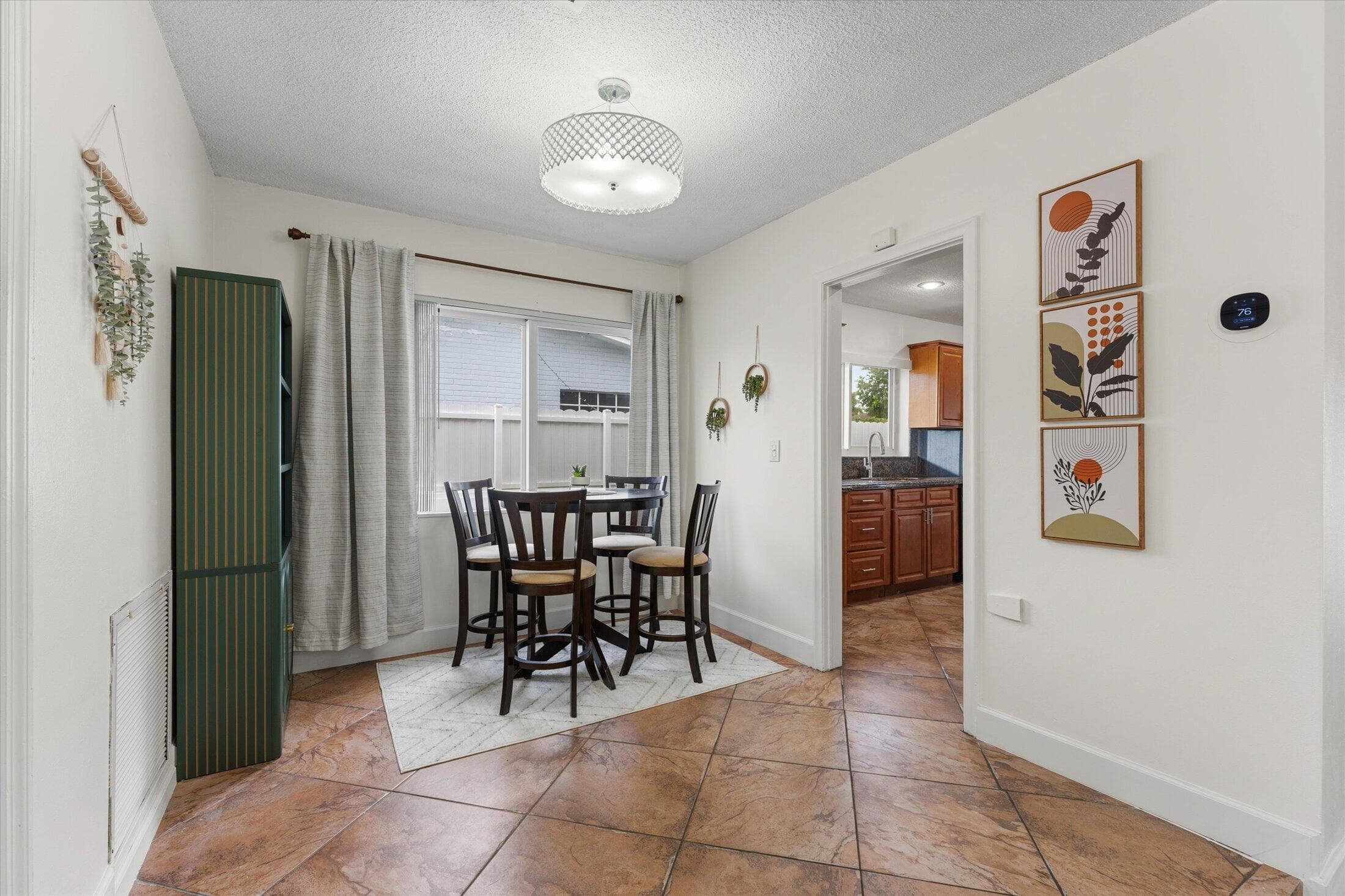 6515 SW 8th Place, North Lauderdale, FL 33068 — photo 10 of 45