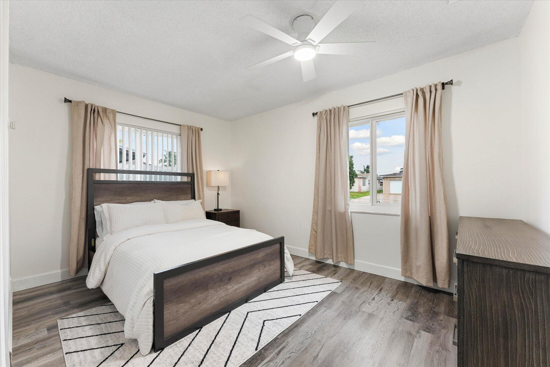 6515 SW 8th Place, North Lauderdale, FL 33068 — photo 22 of 45