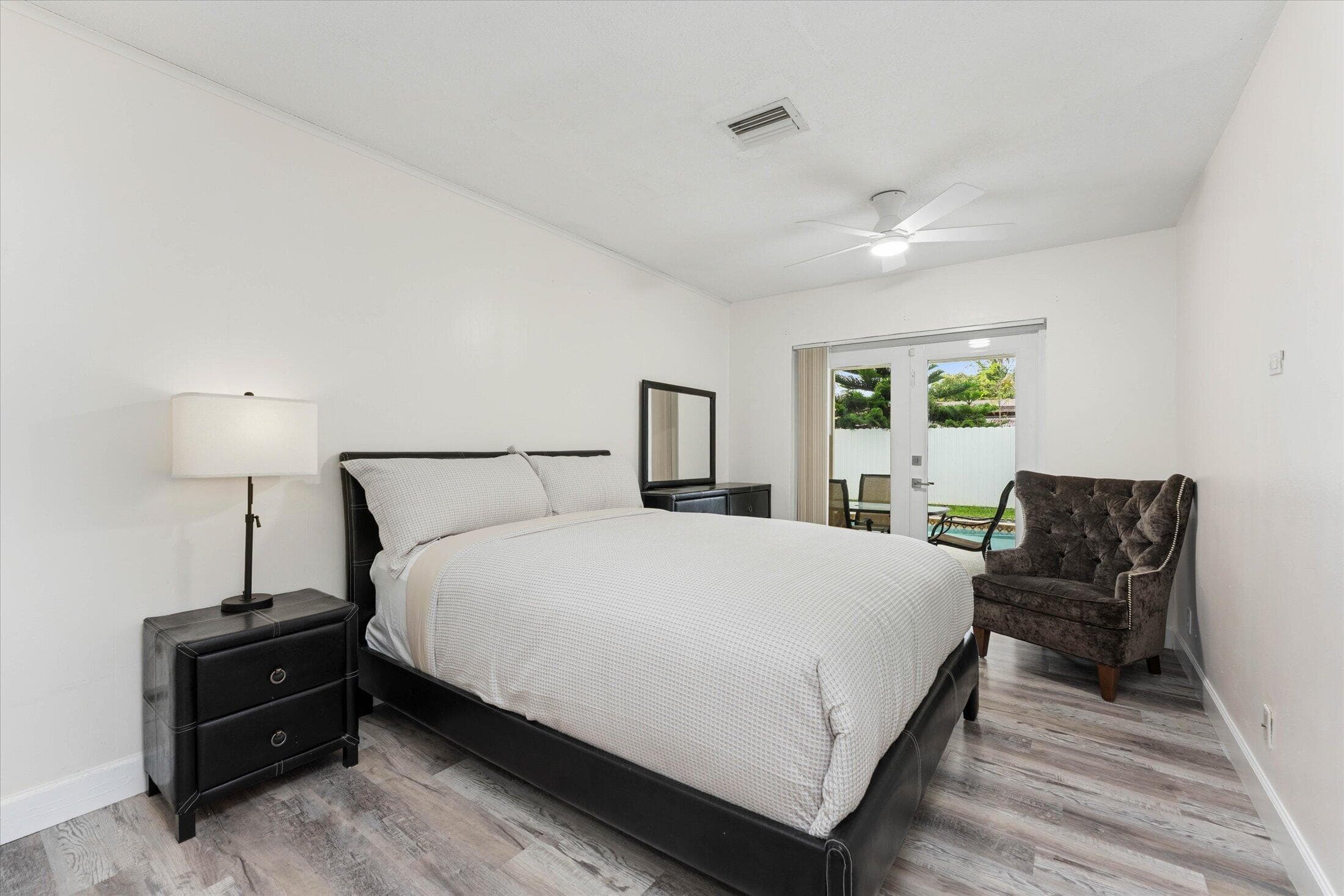 6515 SW 8th Place, North Lauderdale, FL 33068 — photo 23 of 45