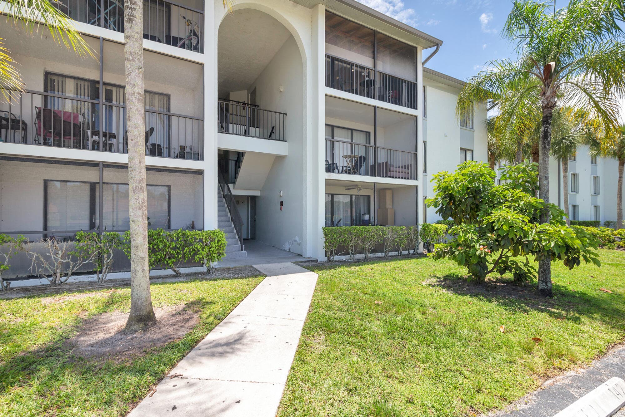 1008 Green Pine Boulevard H3, West Palm Beach, FL 33409 — photo 17 of 25